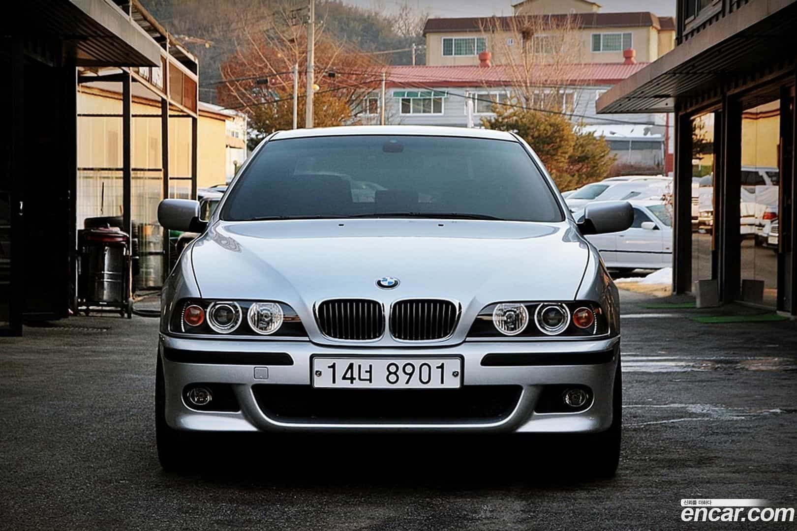 5-Series BMW 2000.11-OUTER-002
