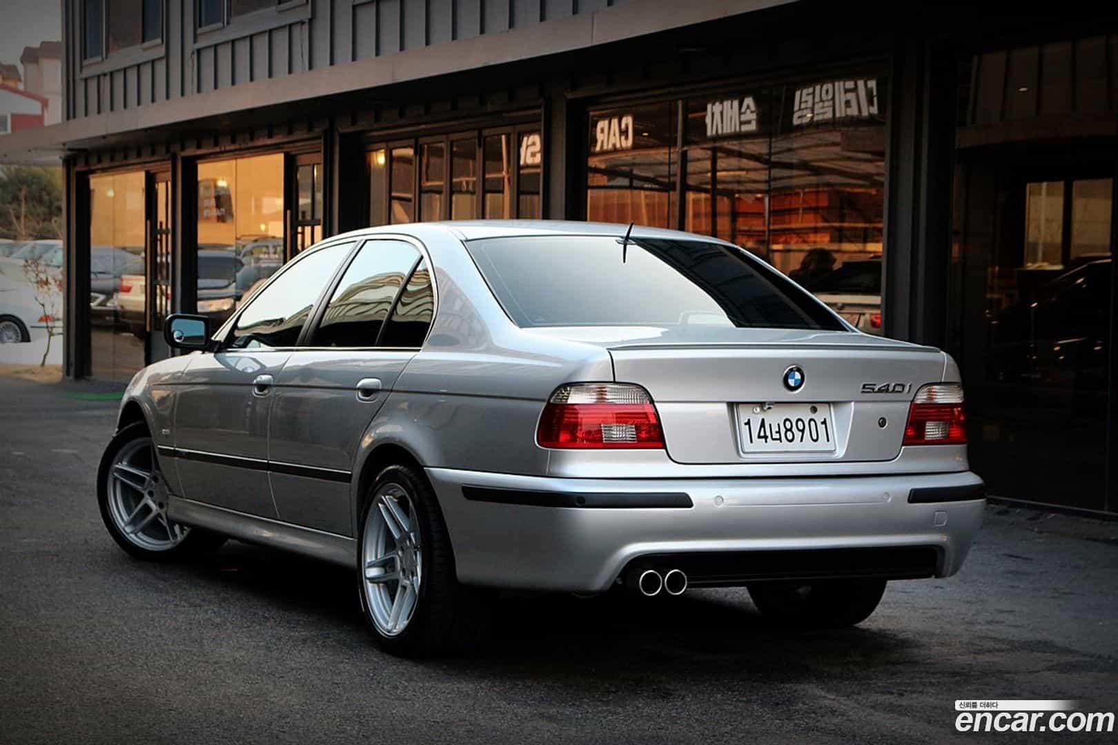 5-Series BMW 2000.11-OUTER-005