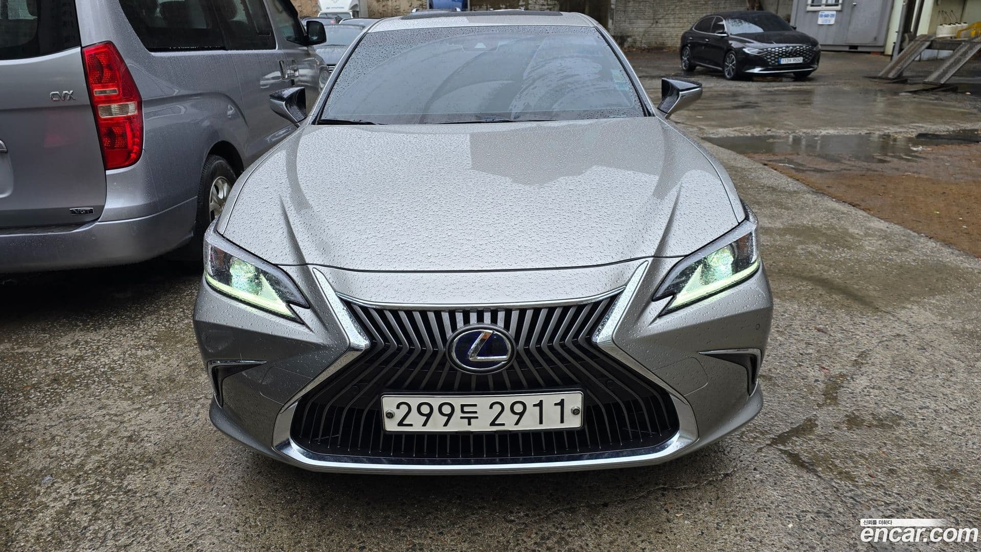 Main__Slider__Photo:ES Lexus 2020.8-0