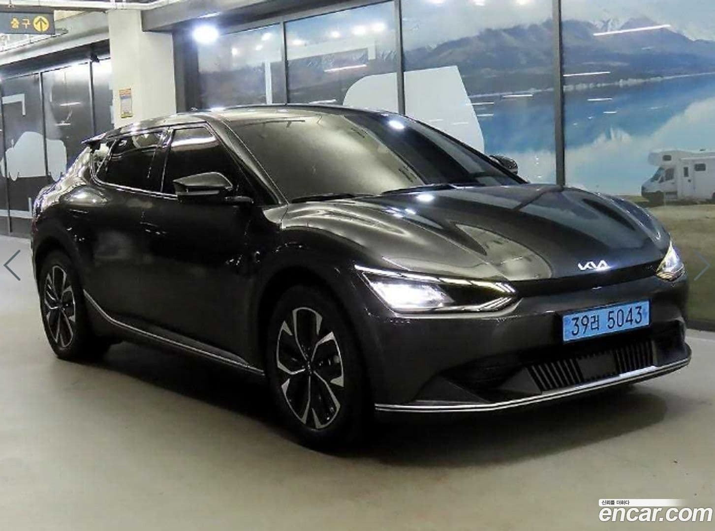 Main__Slider__Photo:EV6 Kia 2021.8-0