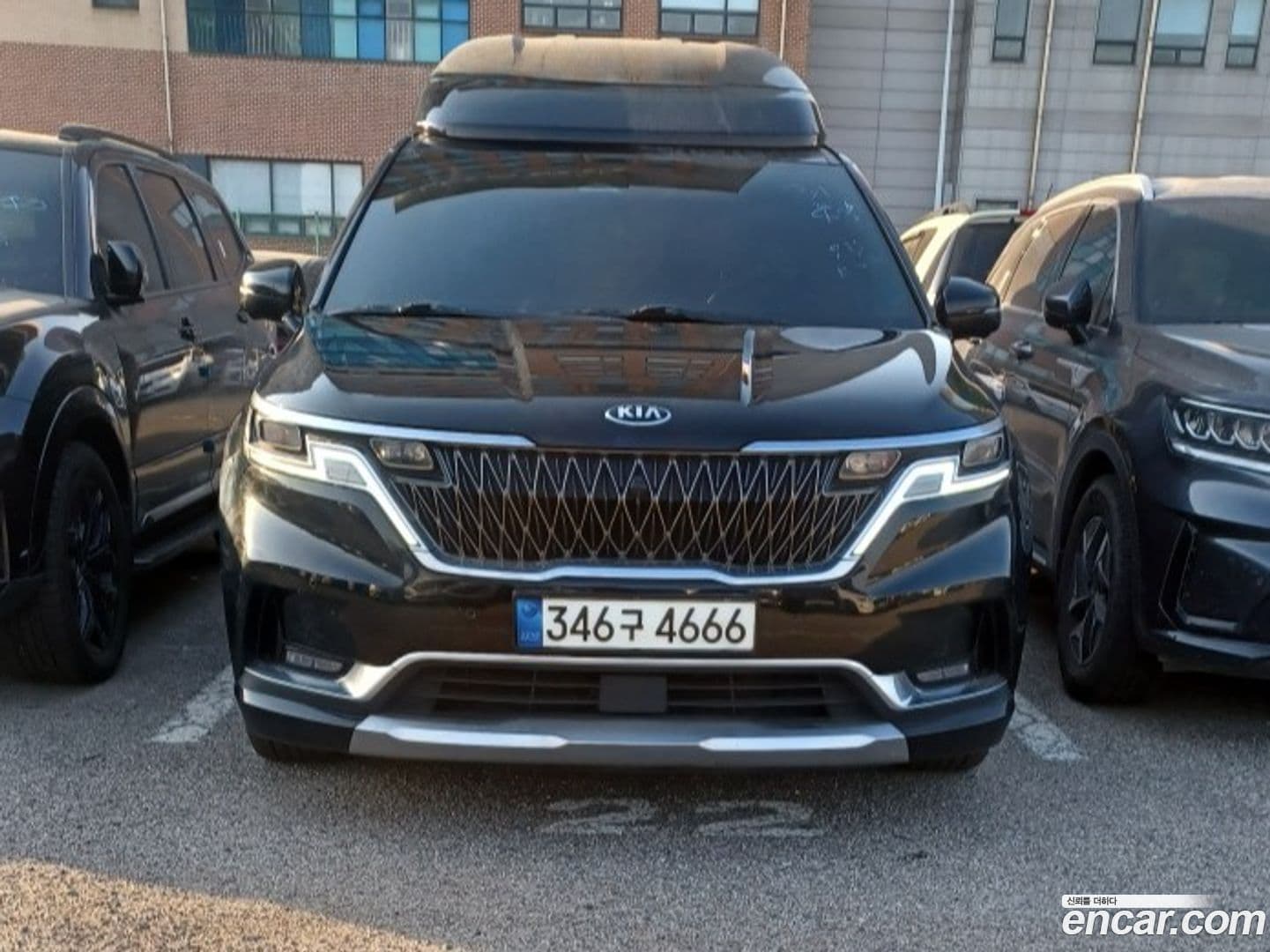 Main__Slider__Photo:Canival Kia 2021.2-0