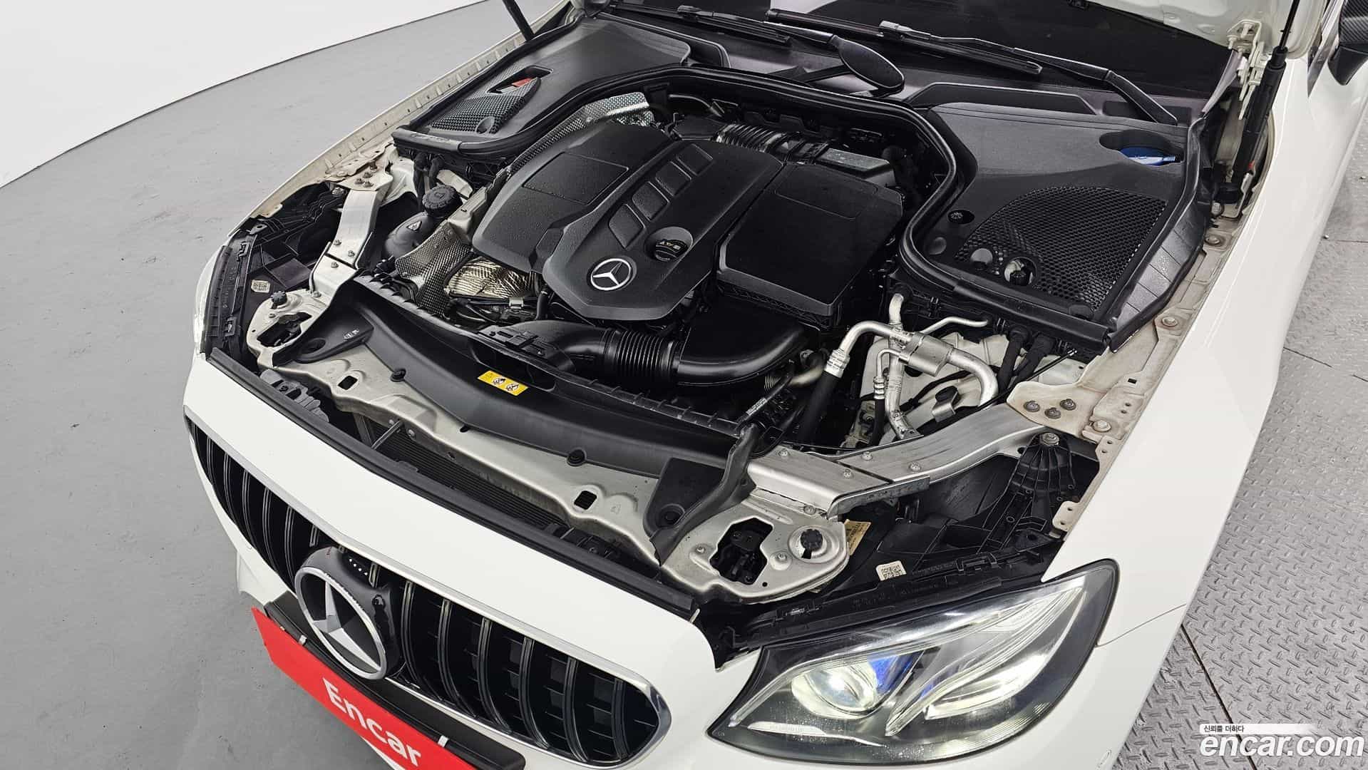 E-Class Mercedes-Benz 2018.11-INNER-006