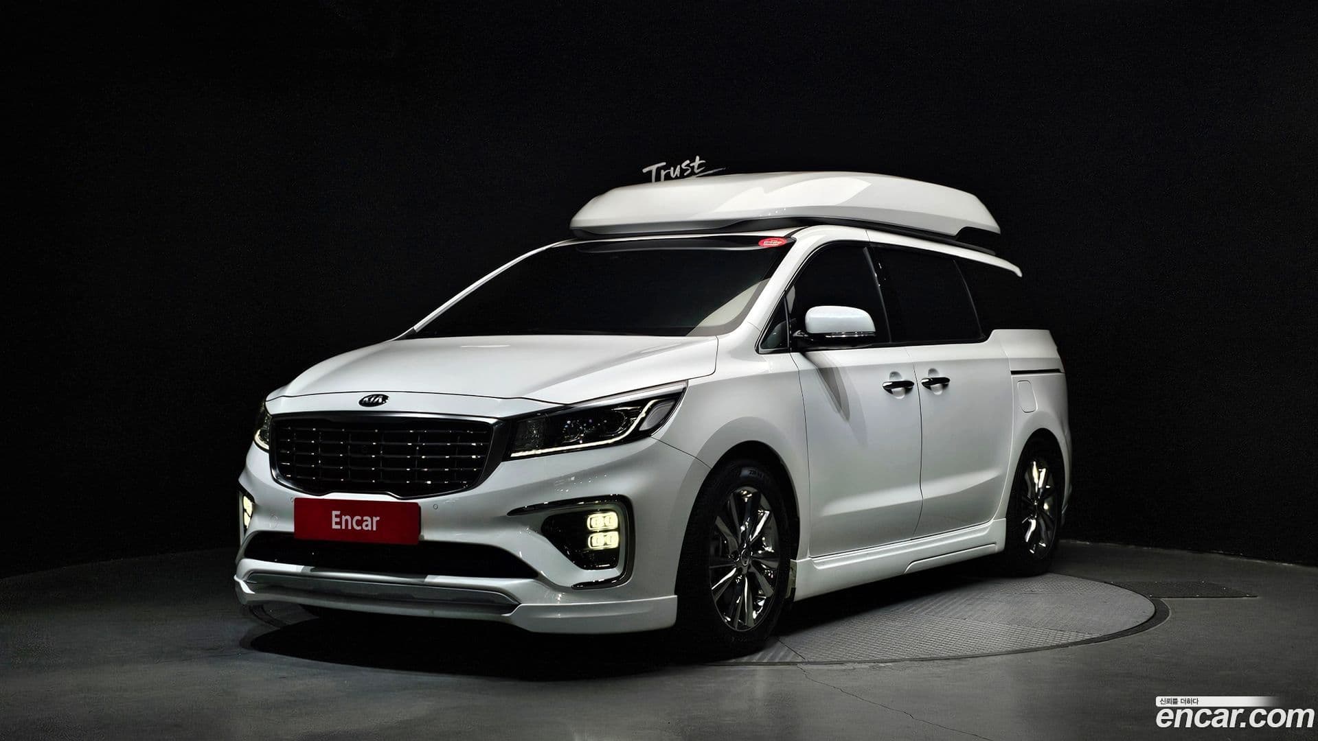 Main__Slider__Photo:Canival Kia 2020.2-0