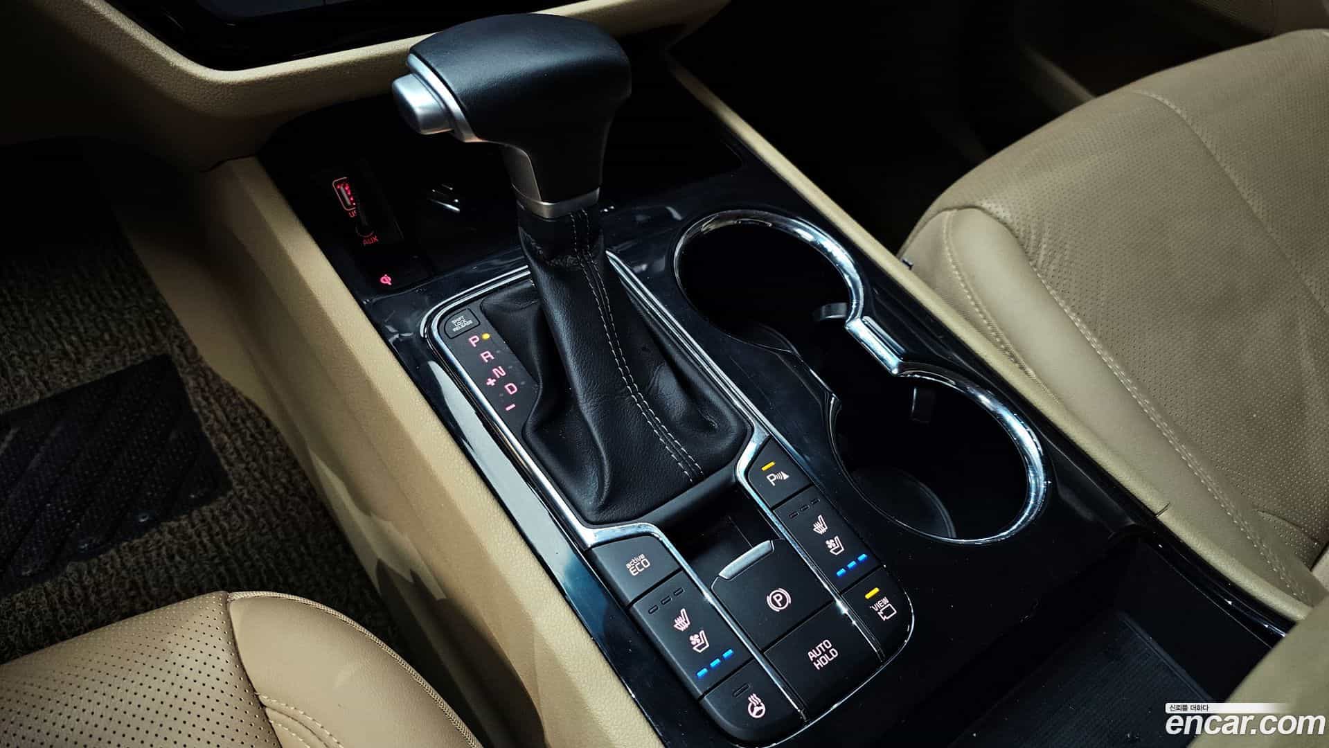 Canival Kia 2020.2-INNER-009