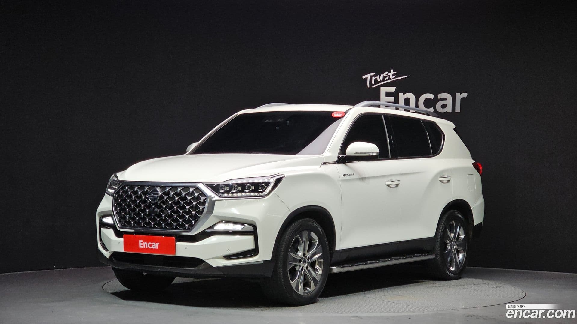 Main__Slider__Photo:Rexton KG Mobility 2022.3-0
