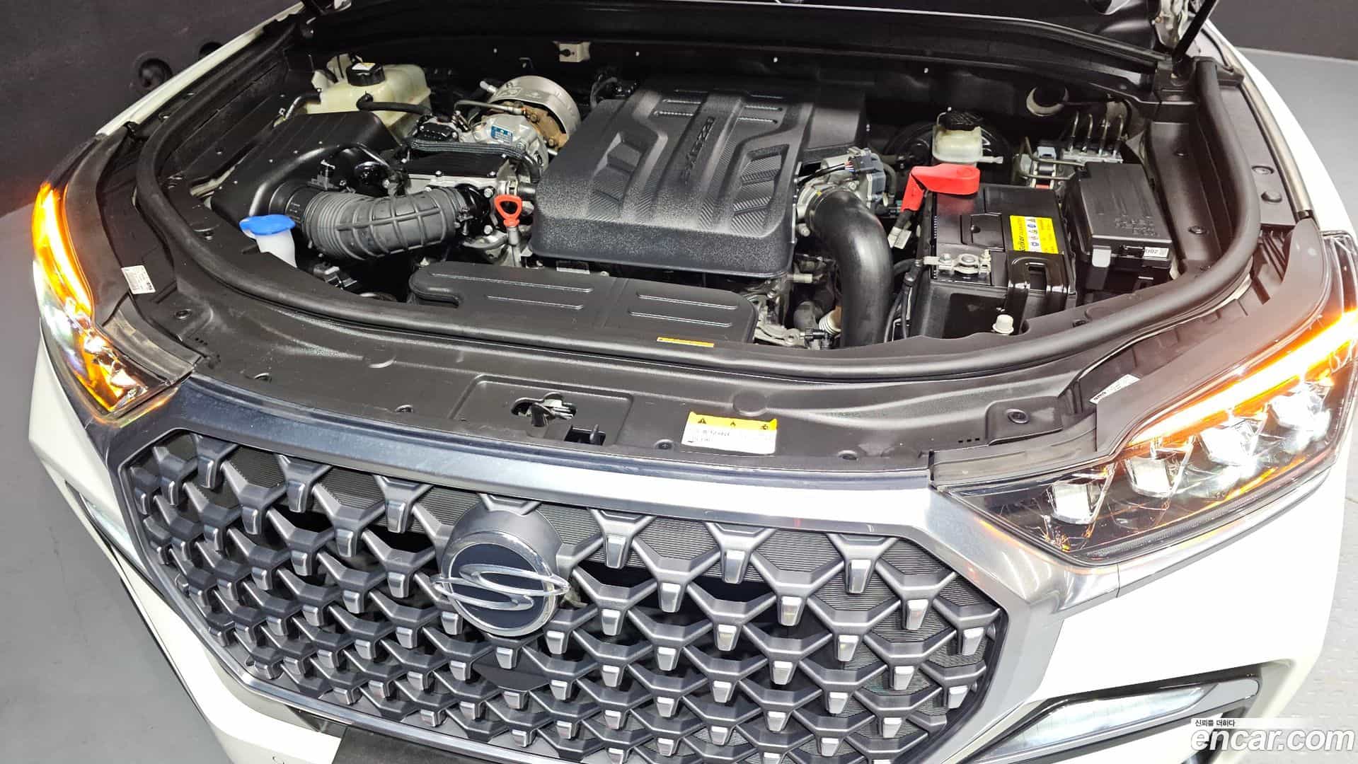 Rexton KG Mobility 2022.3-INNER-006