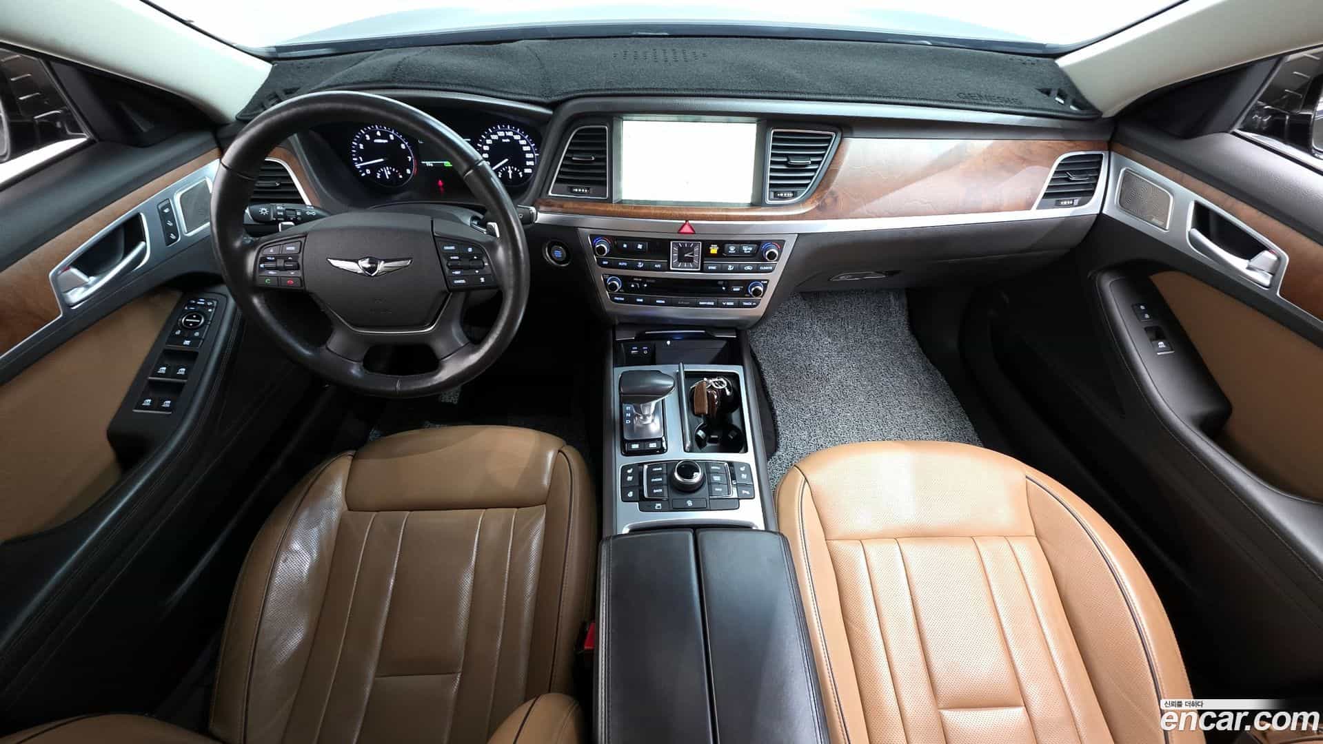 G80 Genesis 2017.0-INNER-007