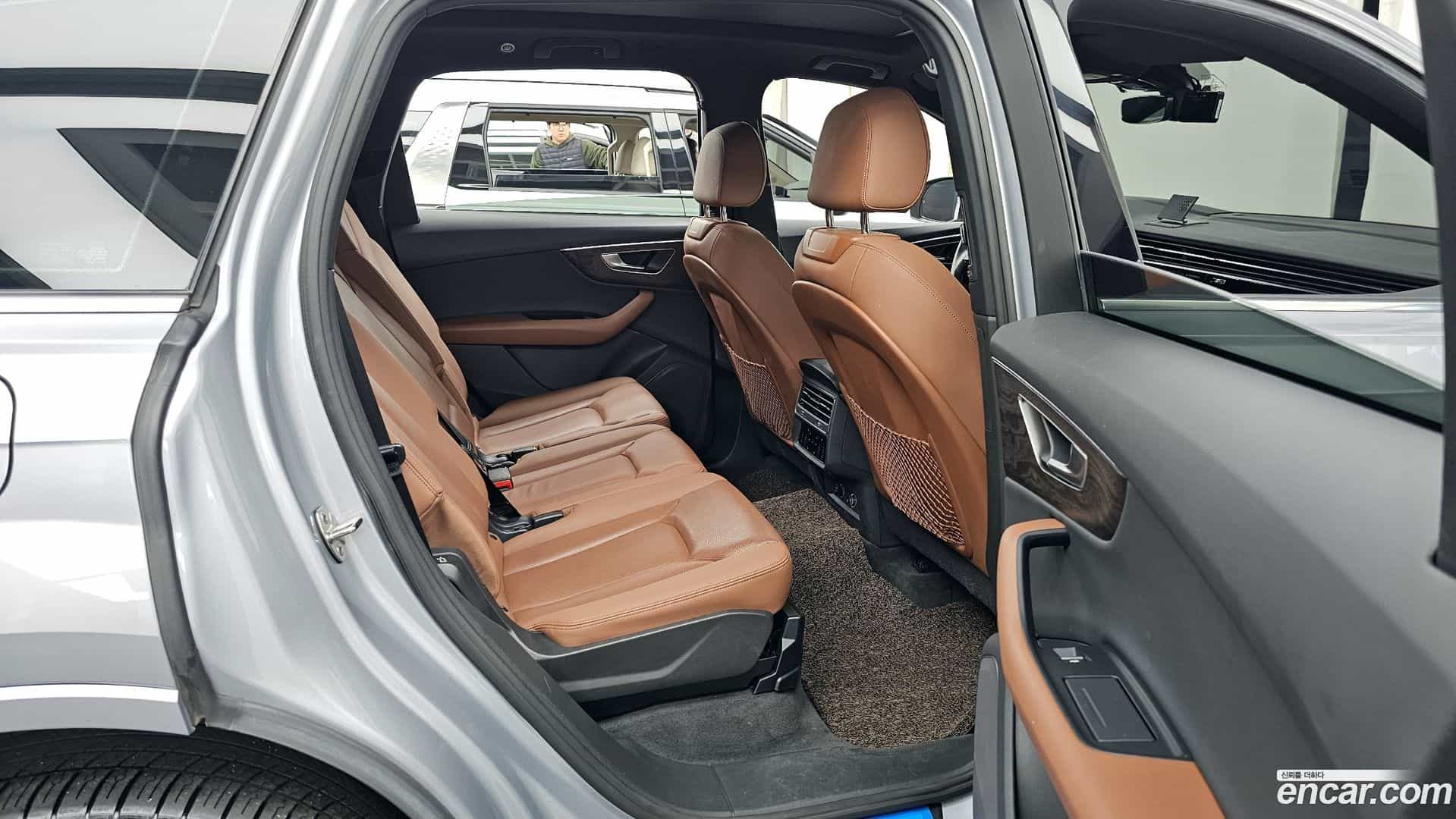 Q7 Audi 2020.5-OPTION-016