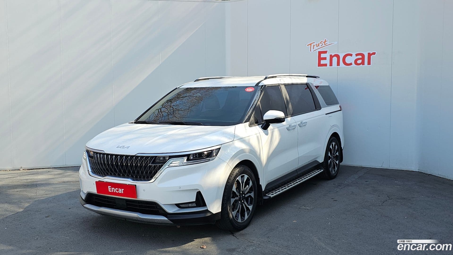 Main__Slider__Photo:Canival Kia 2021.0-0