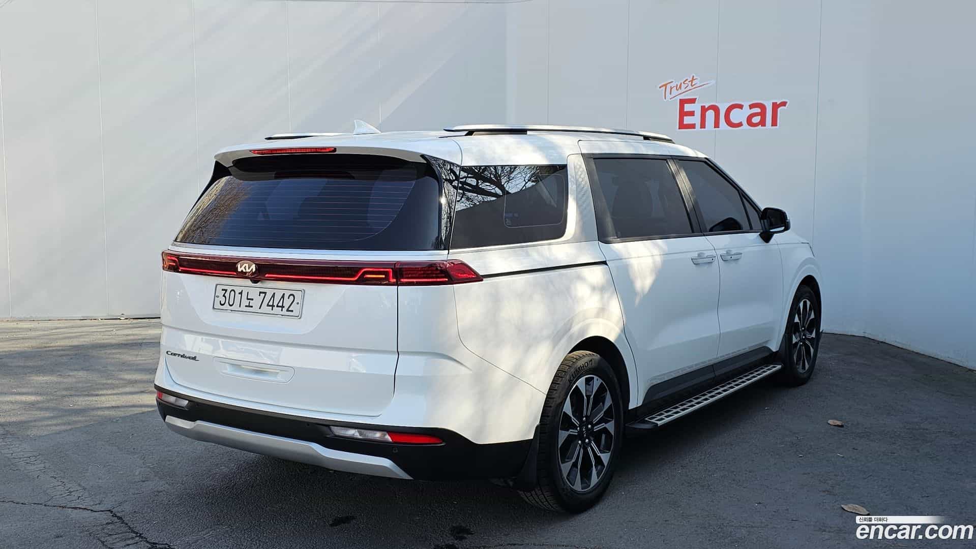 Canival Kia 2021.0-OUTER-002