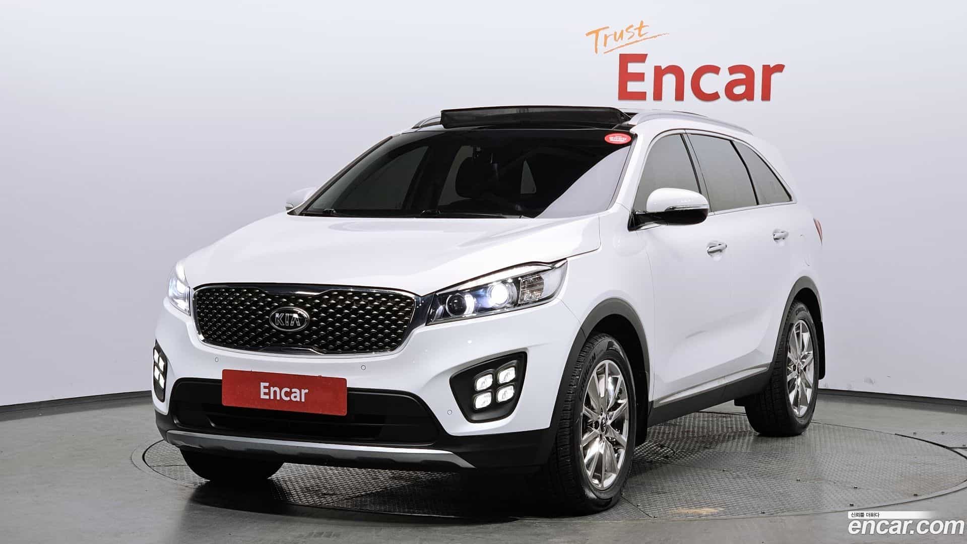 Sorento Kia 2015.8-OUTER-001