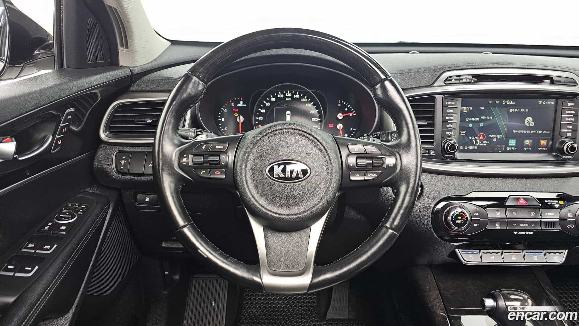 Sorento Kia 2015.8-OPTION-017