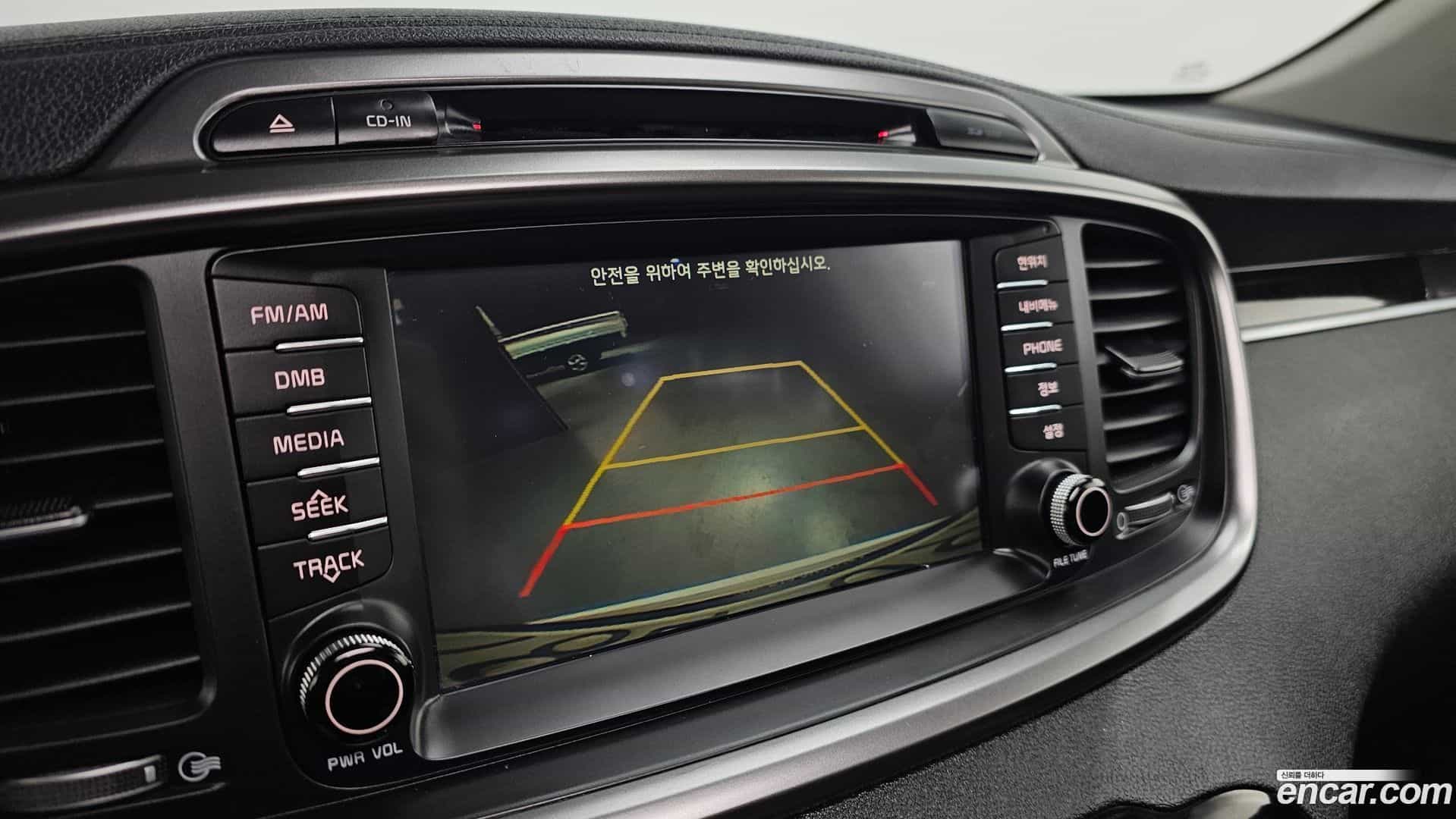 Sorento Kia 2015.8-OPTION-019