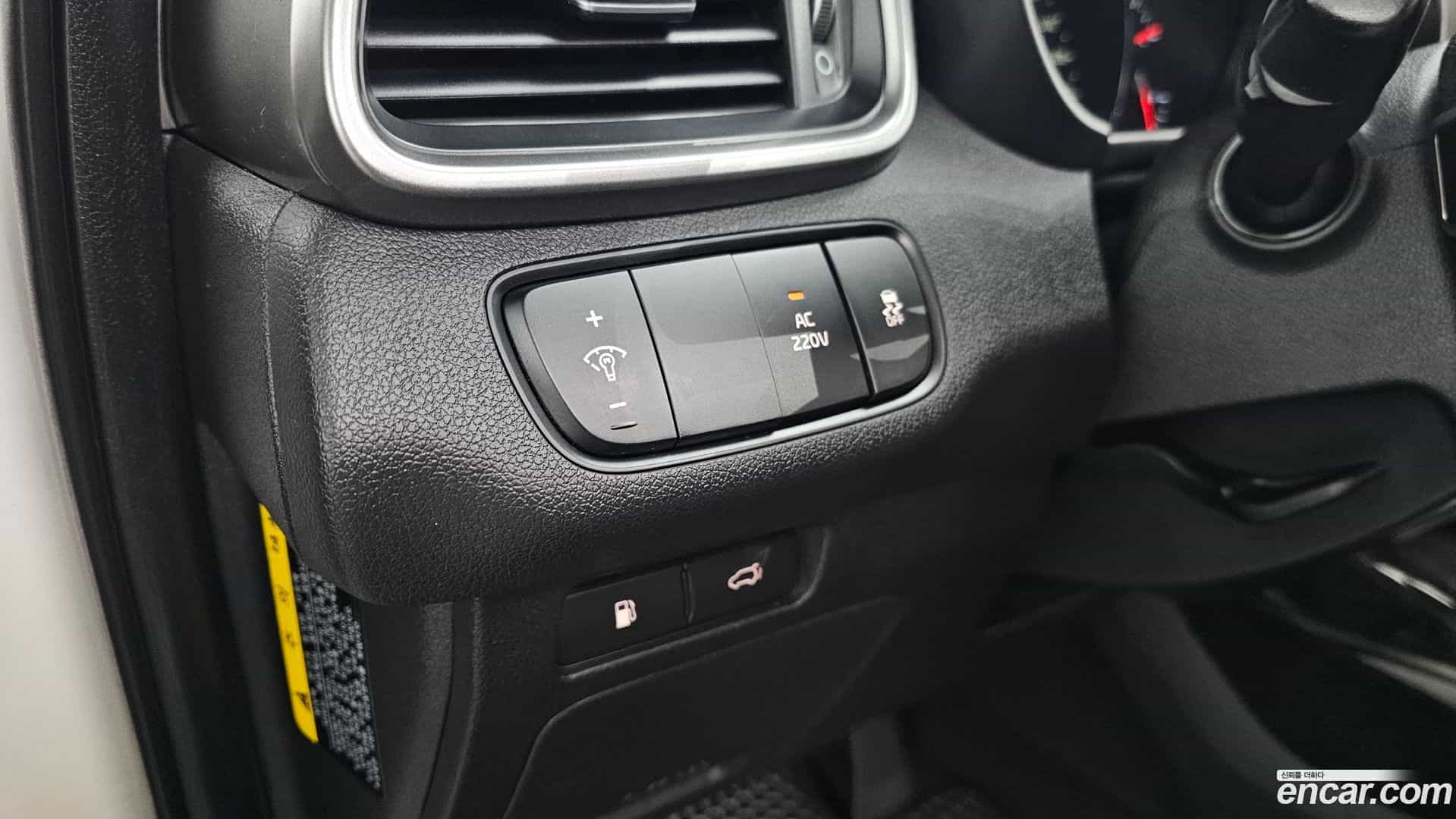 Sorento Kia 2015.8-OPTION-020