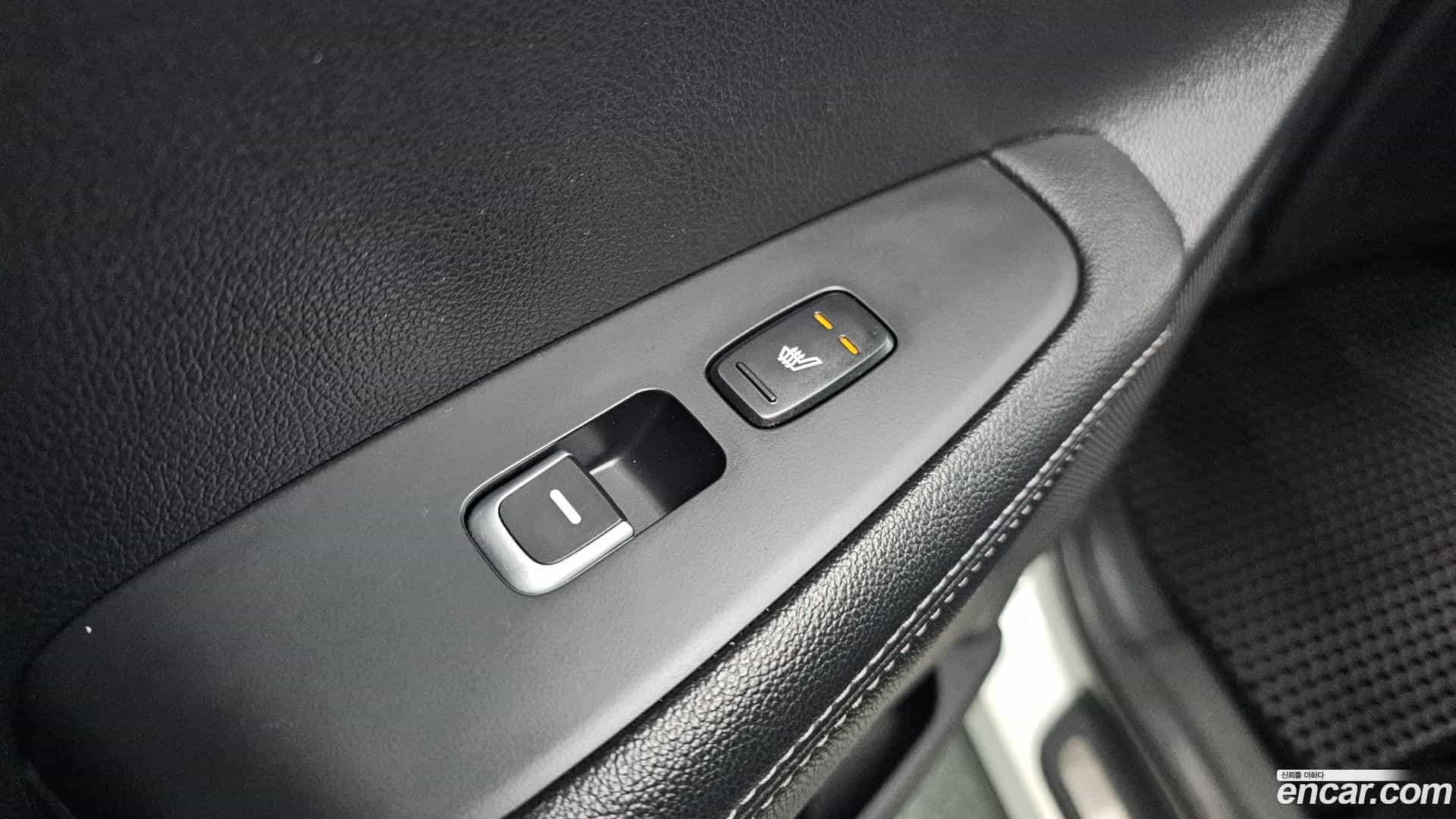 Sorento Kia 2015.8-OPTION-022