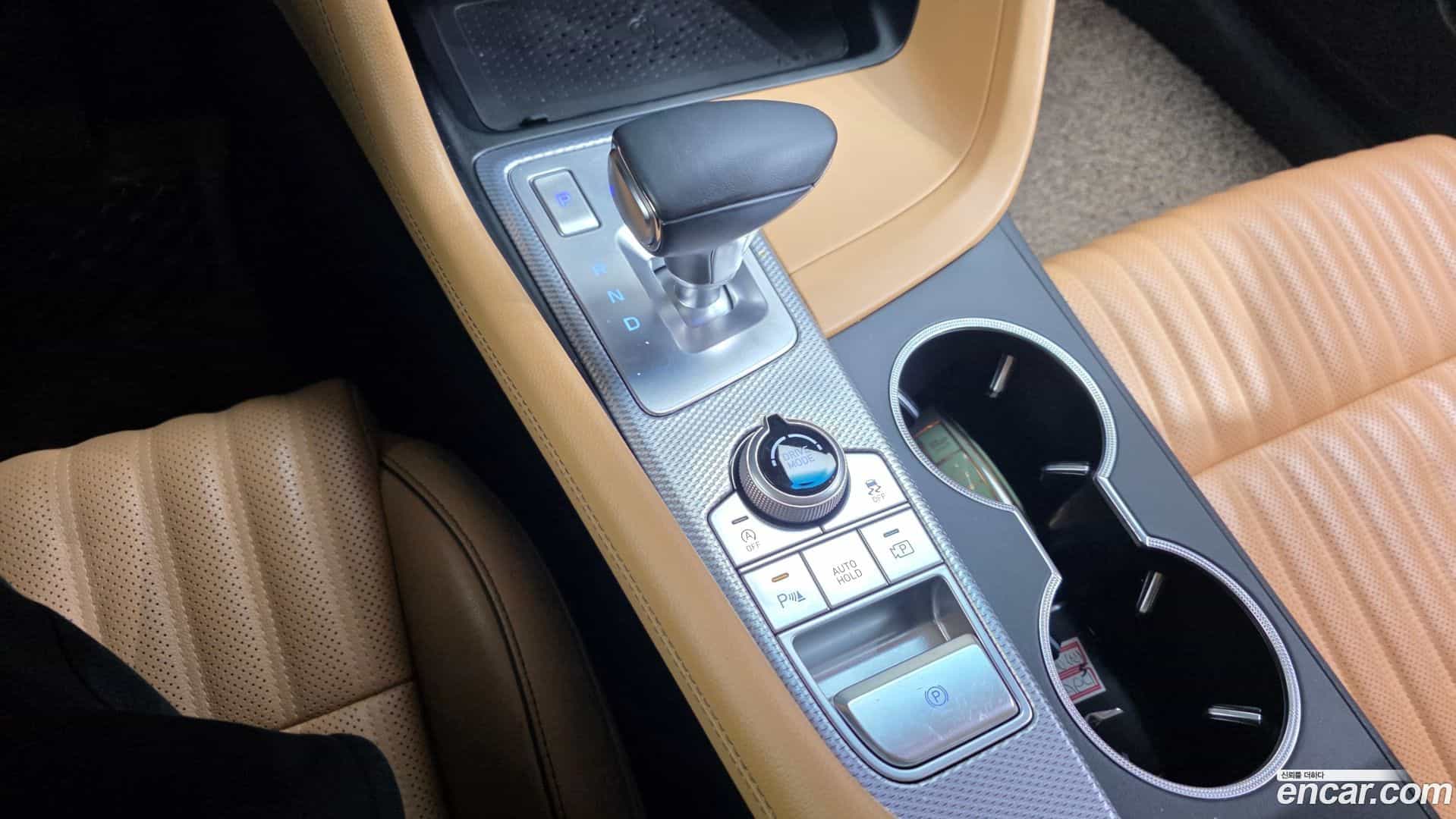 G70 Genesis 2020.11-INNER-009