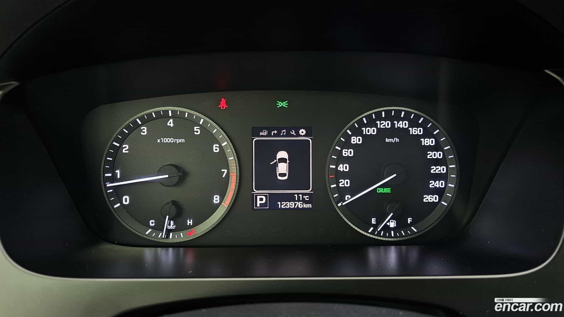 Sonata Hyundai 2014.8-INNER-008
