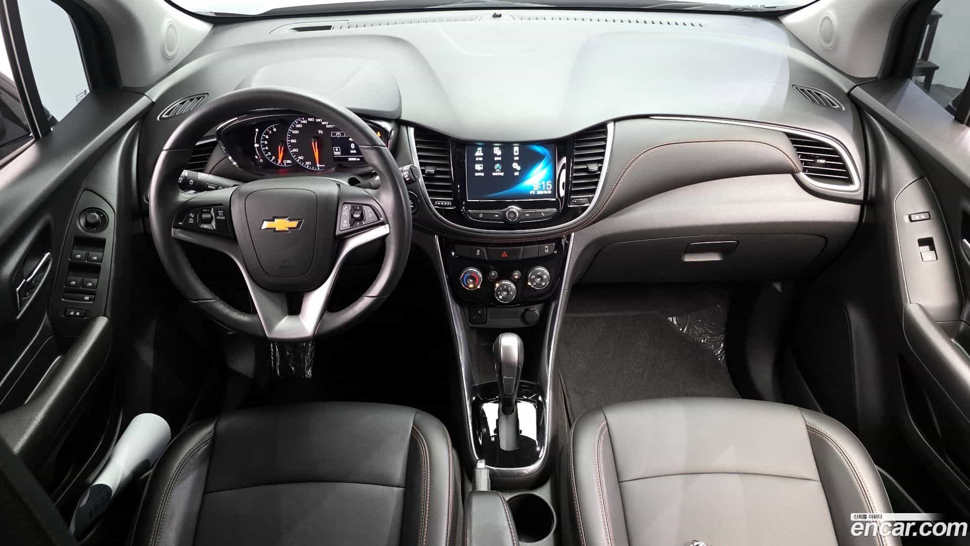 Trax Chevrolet 2019.4-INNER-007