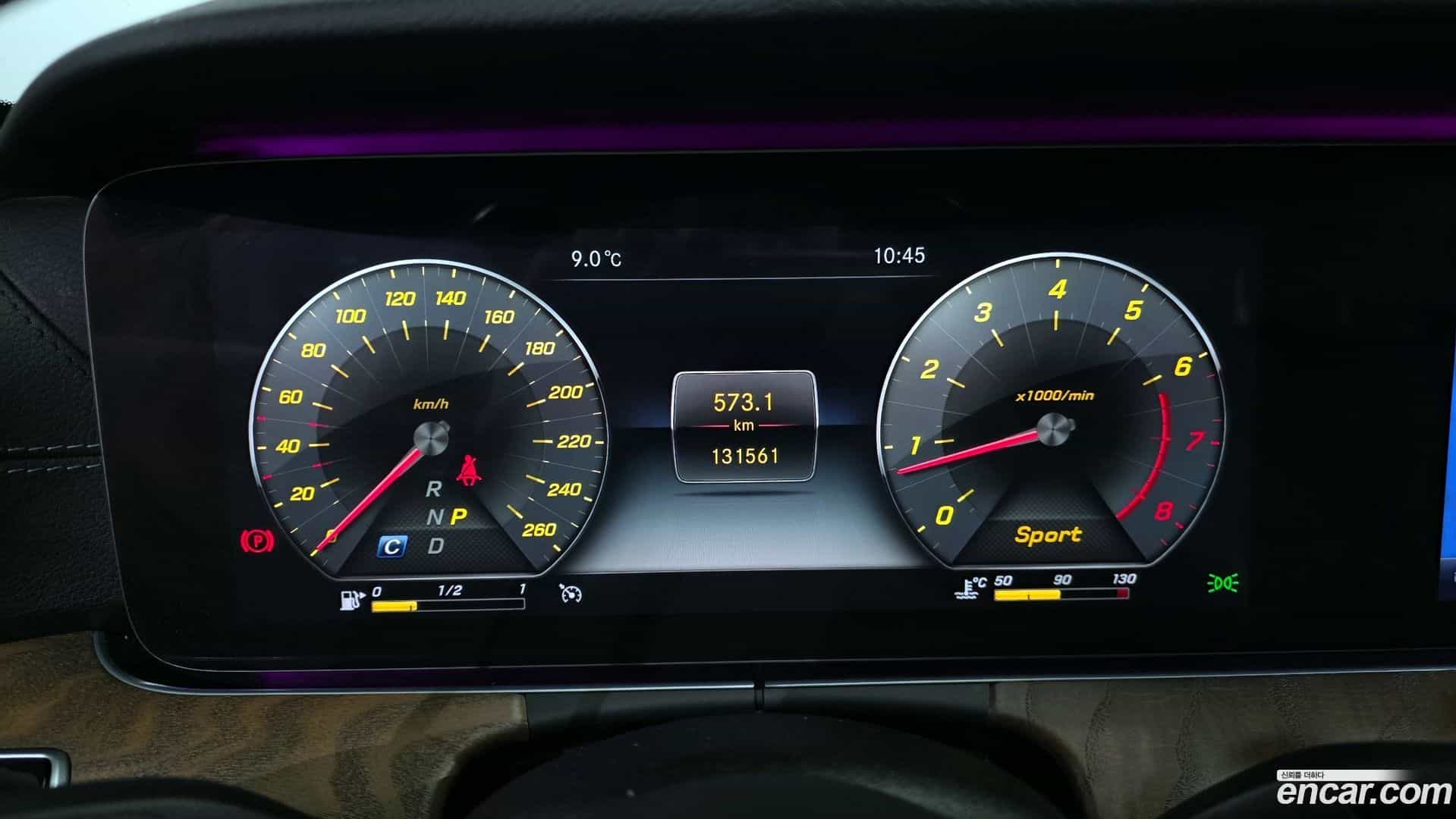 E-Class Mercedes-Benz 2018.10-INNER-008