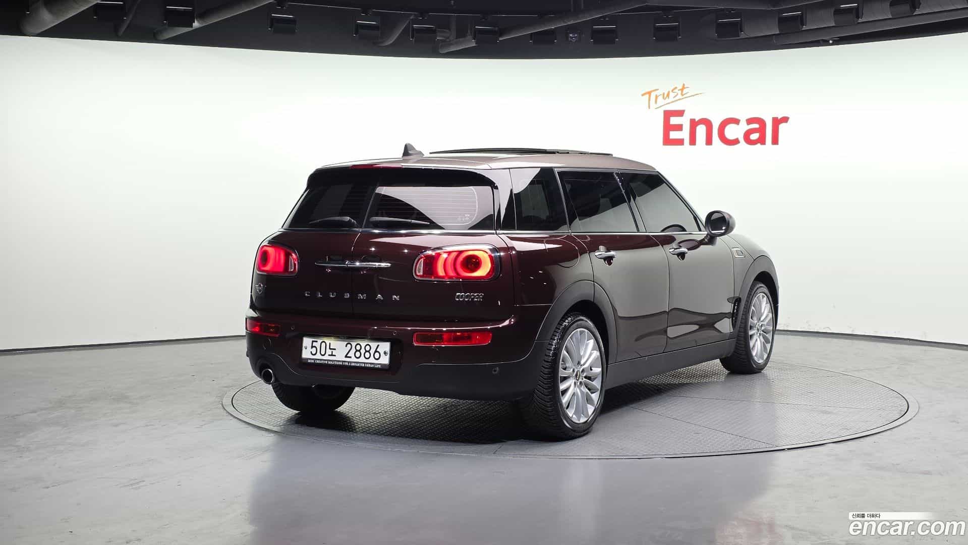 Clubman Mini 2019.0-OUTER-002