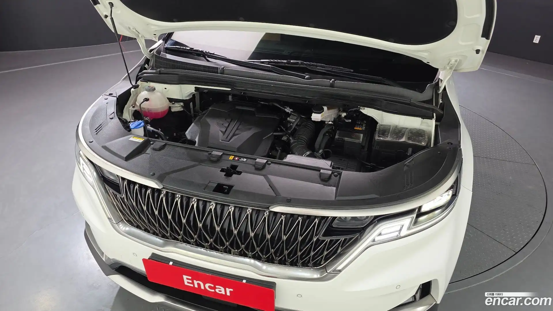 Canival Kia 2023.10-INNER-006