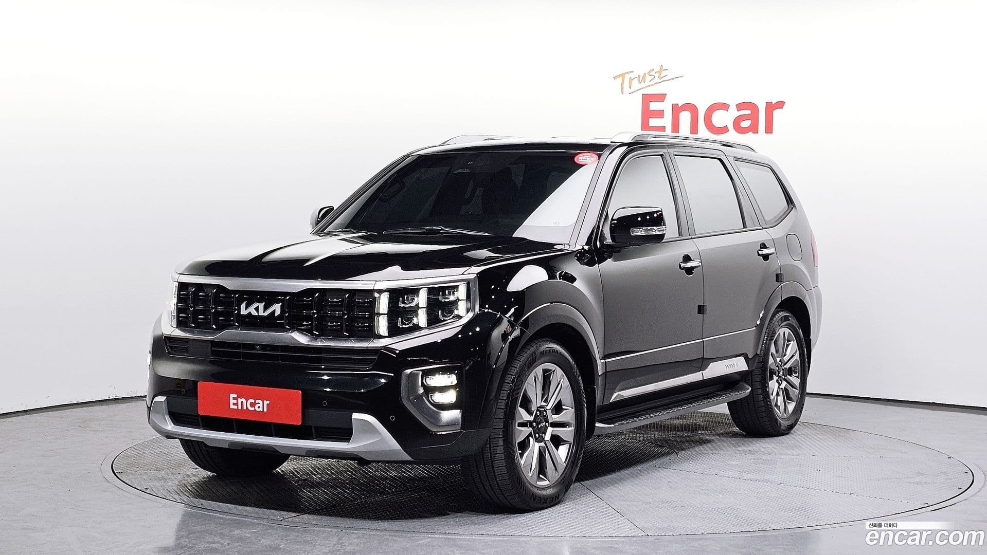 Main__Slider__Photo:Mohave Kia 2022.3-0