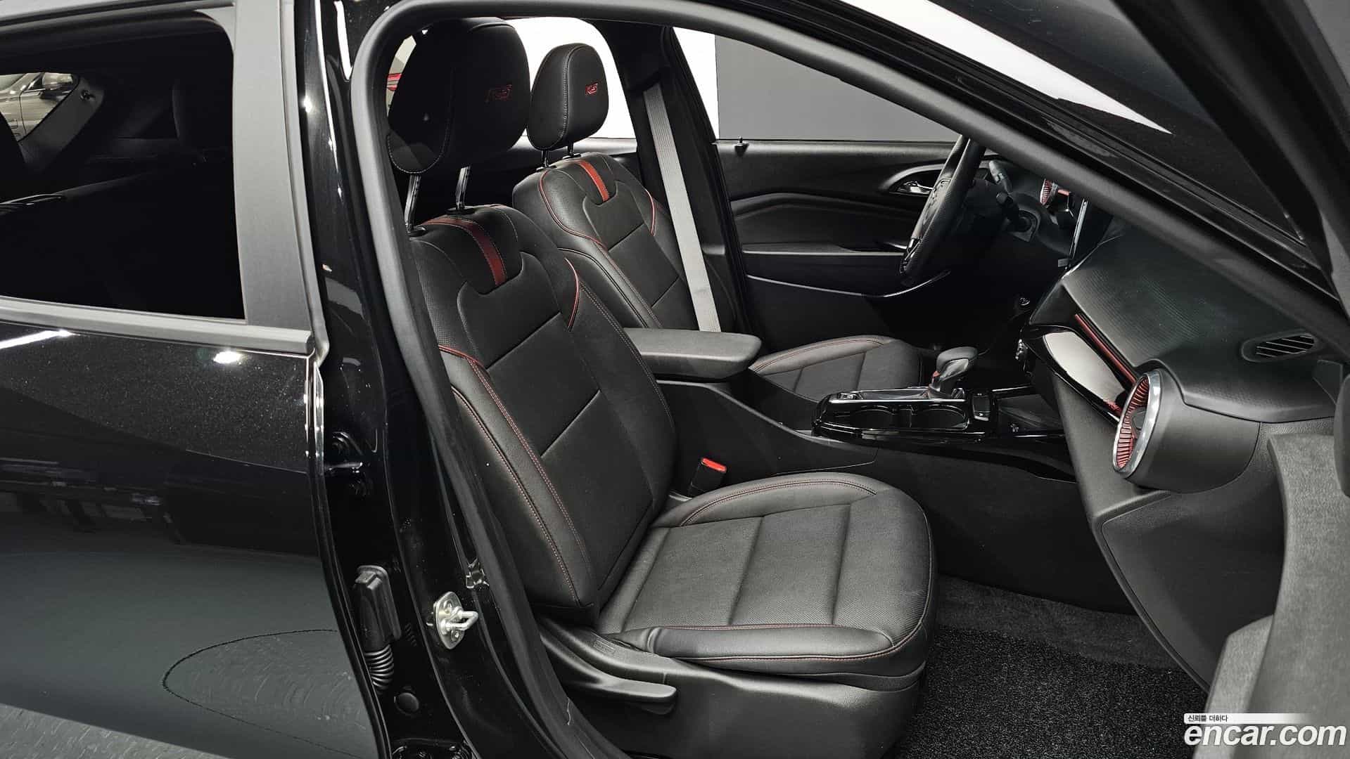 Trax Chevrolet 2024.2-INNER-010