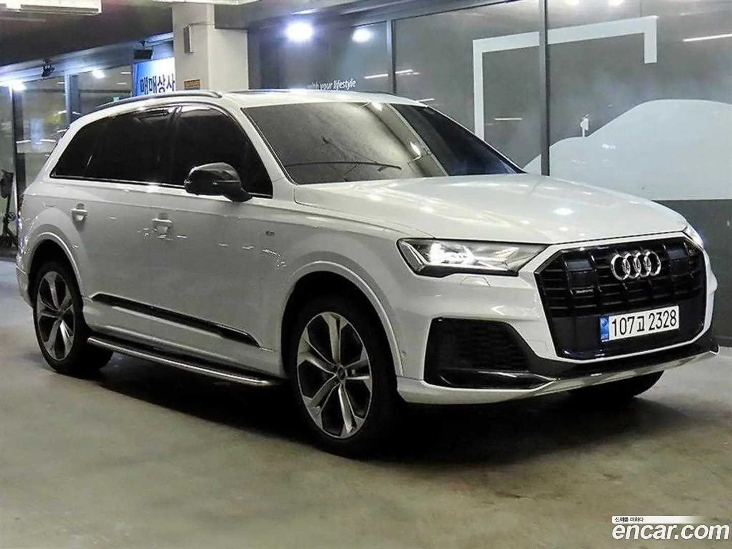 Main__Slider__Photo:Q7 Audi 2022.8-0
