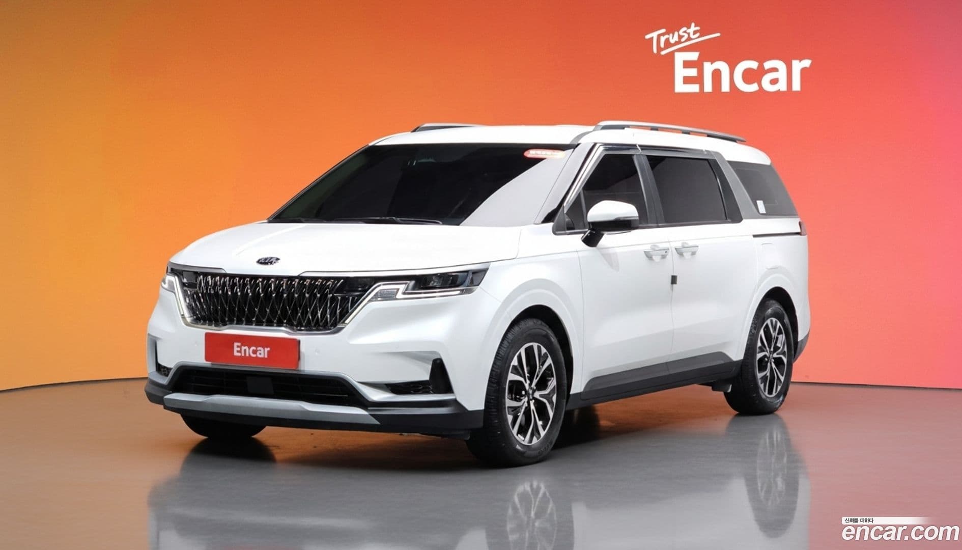 Main__Slider__Photo:Canival Kia 2021.0-0
