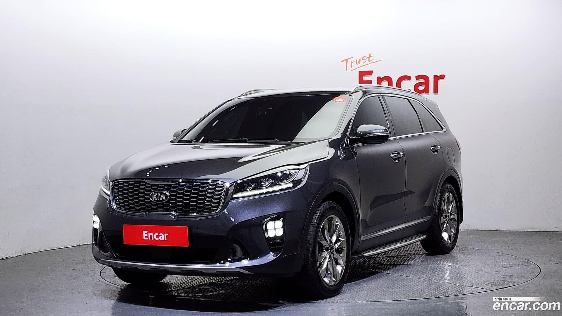 Main__Slider__Photo:Sorento Kia 2018.5-0