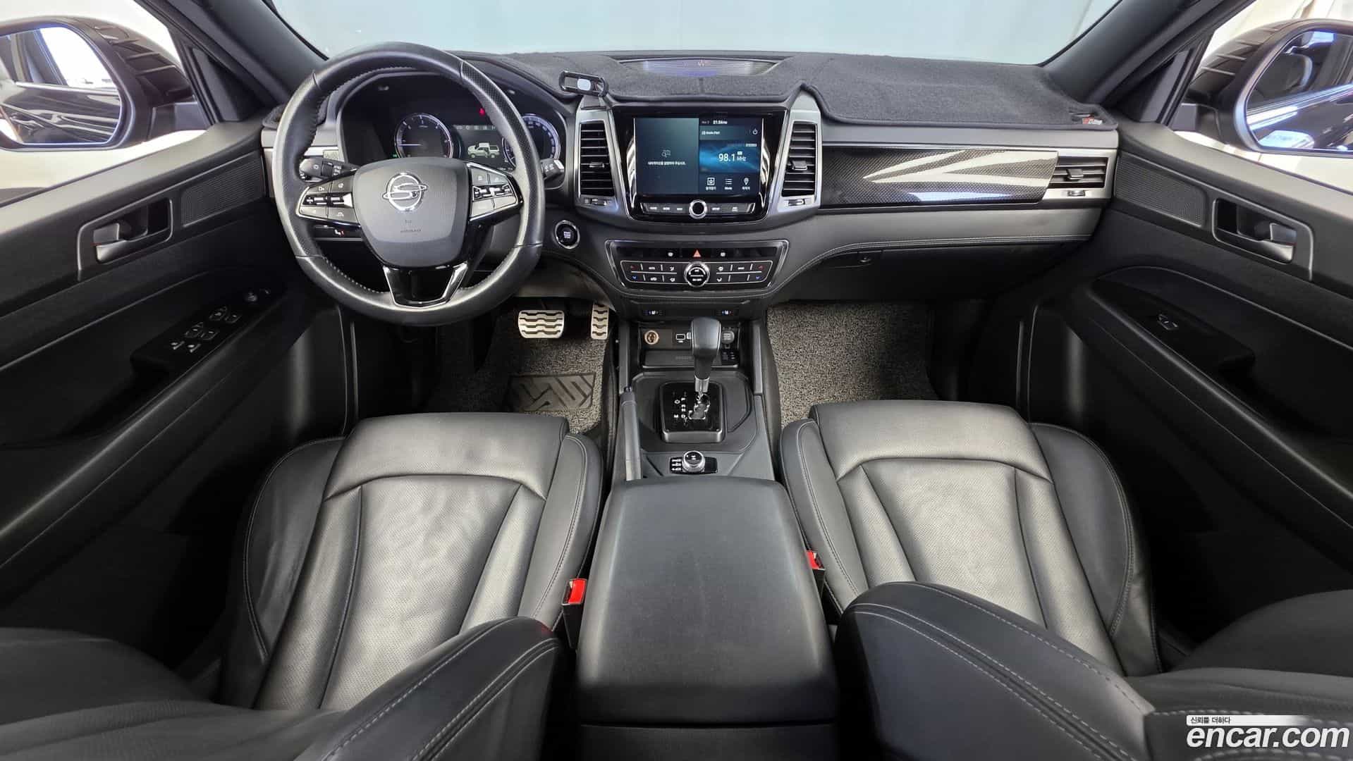 Rexton KG Mobility 2021.9-INNER-007