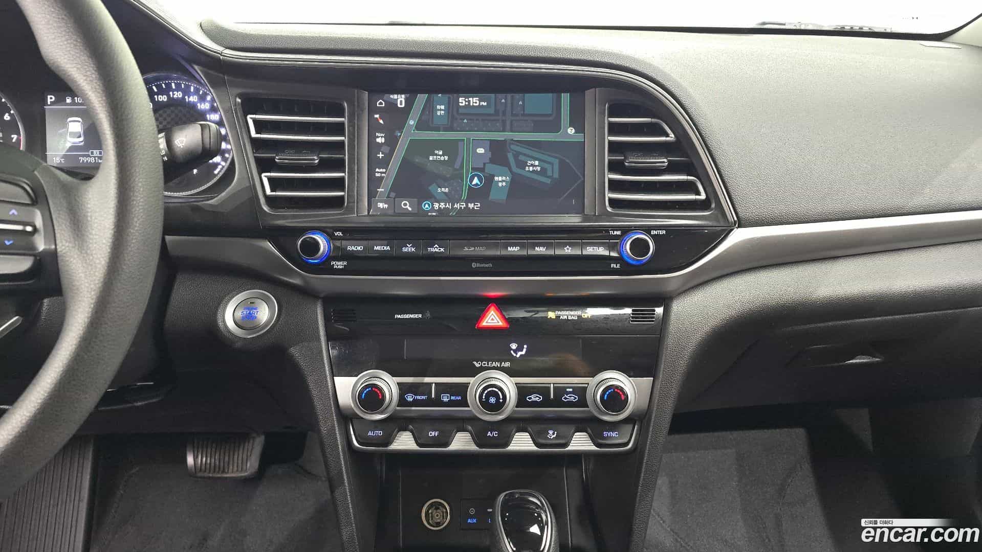 AVANTE Hyundai 2019.11-OPTION-018
