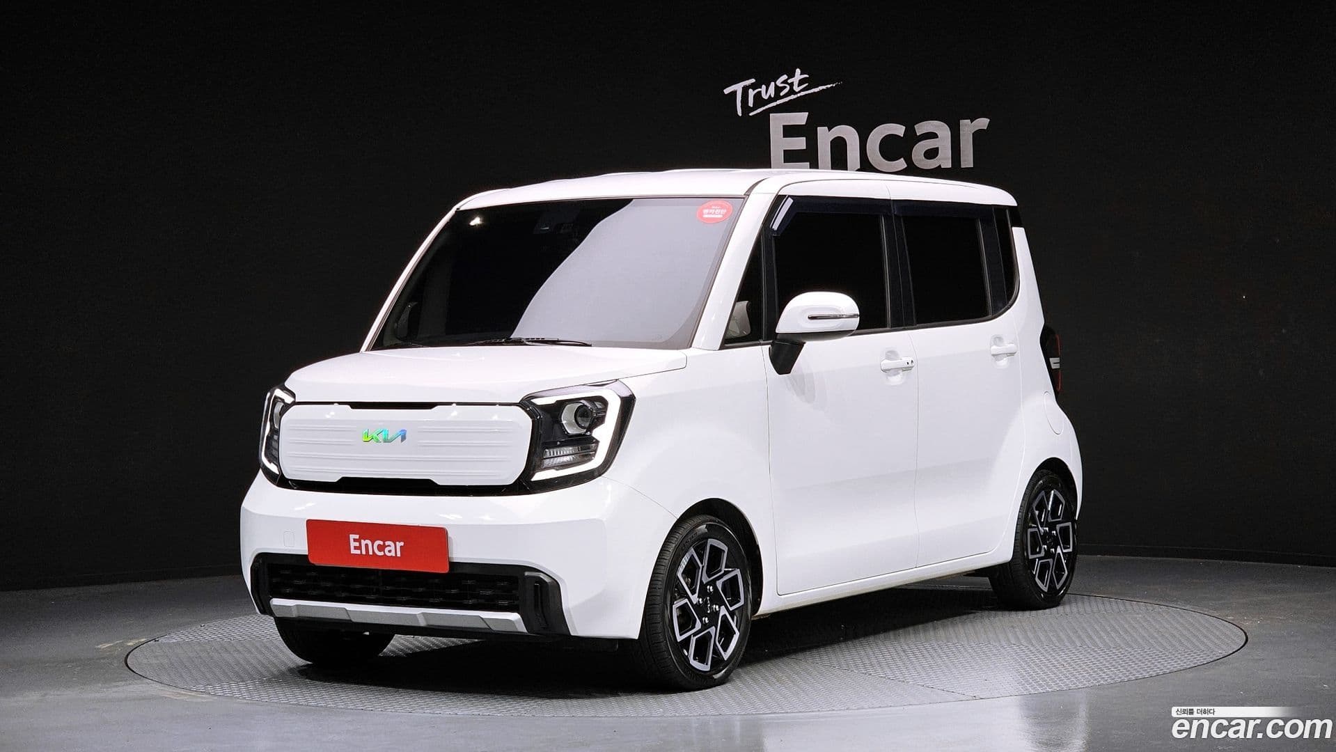 Main__Slider__Photo:RAY Kia 2022.10-0