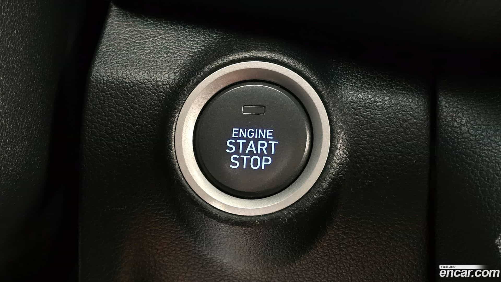 Kona Hyundai 2017.8-OPTION-020