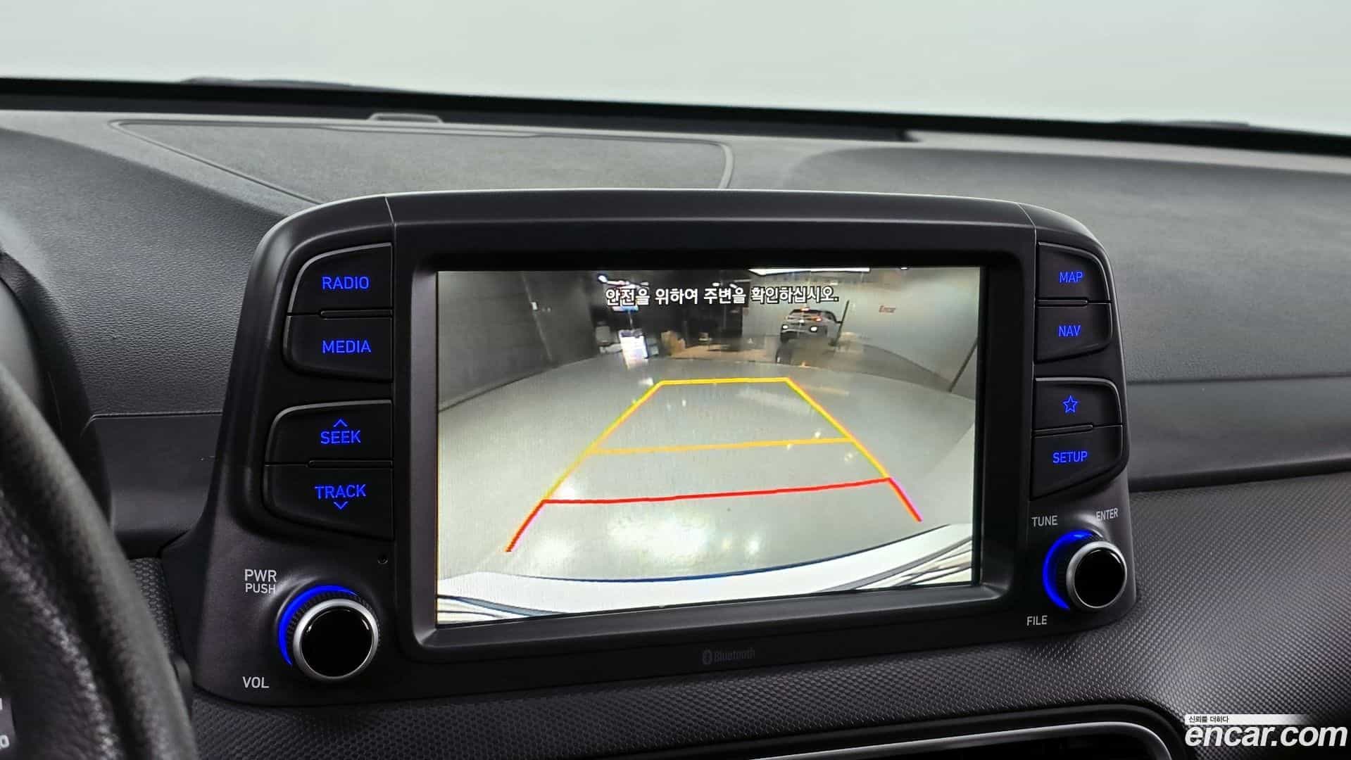 Kona Hyundai 2017.8-OPTION-021