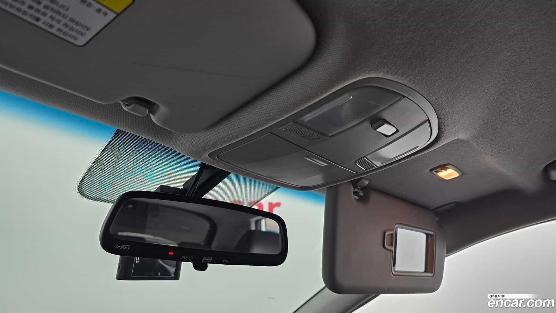 Kona Hyundai 2017.8-OPTION-024
