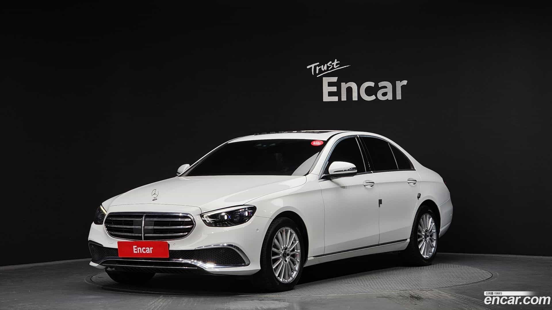 E-Class Mercedes-Benz 2020.11-OUTER-001