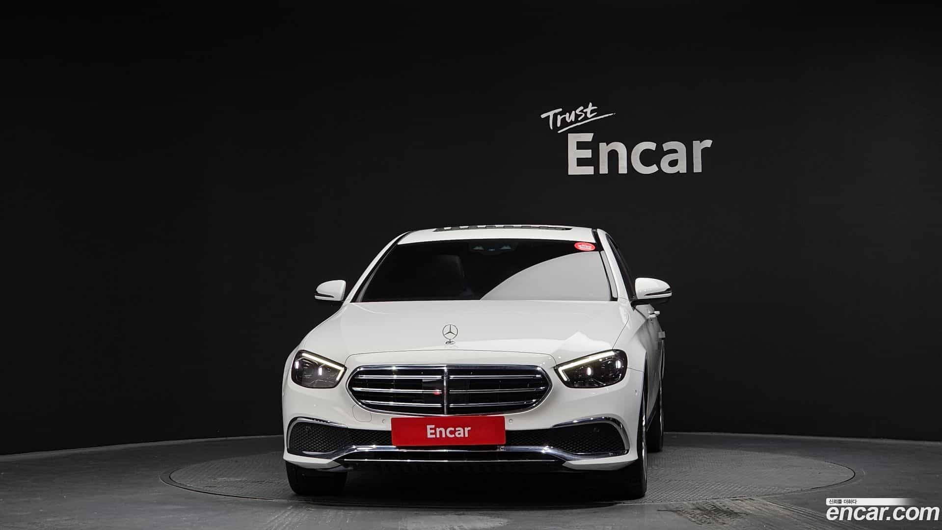 E-Class Mercedes-Benz 2020.11-OUTER-003