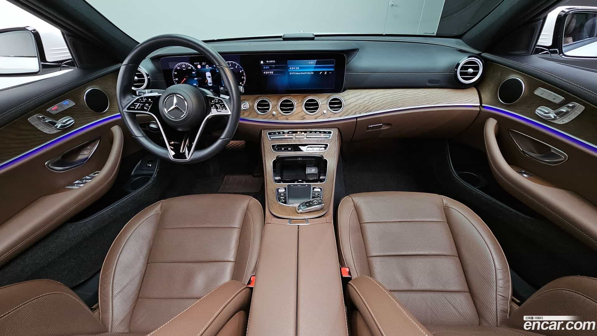 E-Class Mercedes-Benz 2021.2-INNER-007