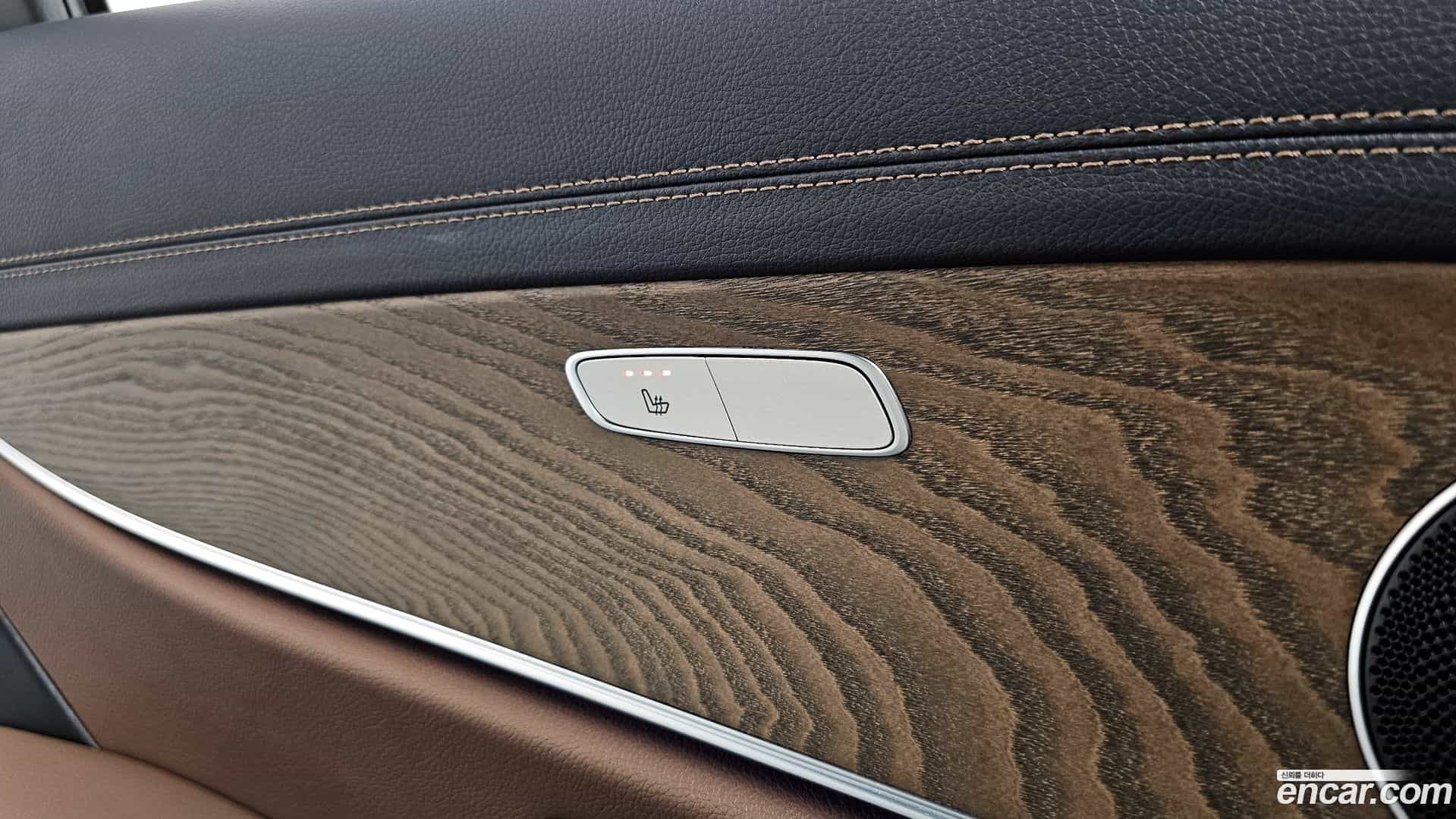 E-Class Mercedes-Benz 2021.2-OPTION-021