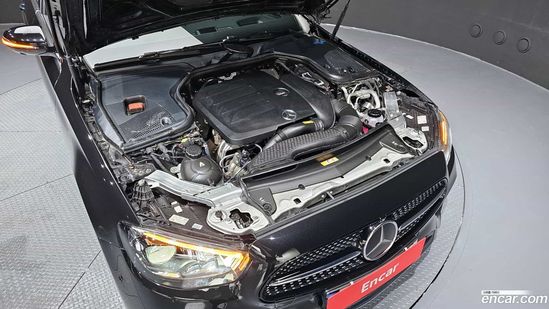 E-Class Mercedes-Benz 2022.1-INNER-006