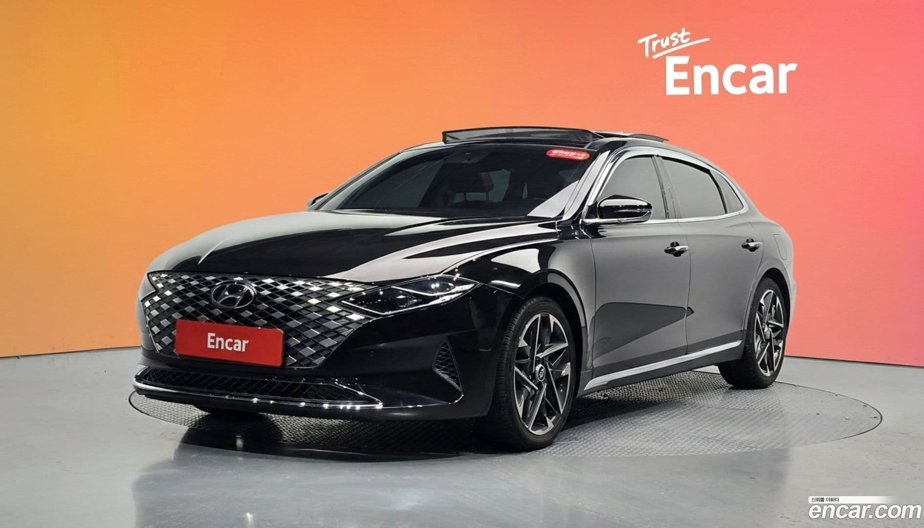 Main__Slider__Photo:Grandeur Hyundai 2020.0-0