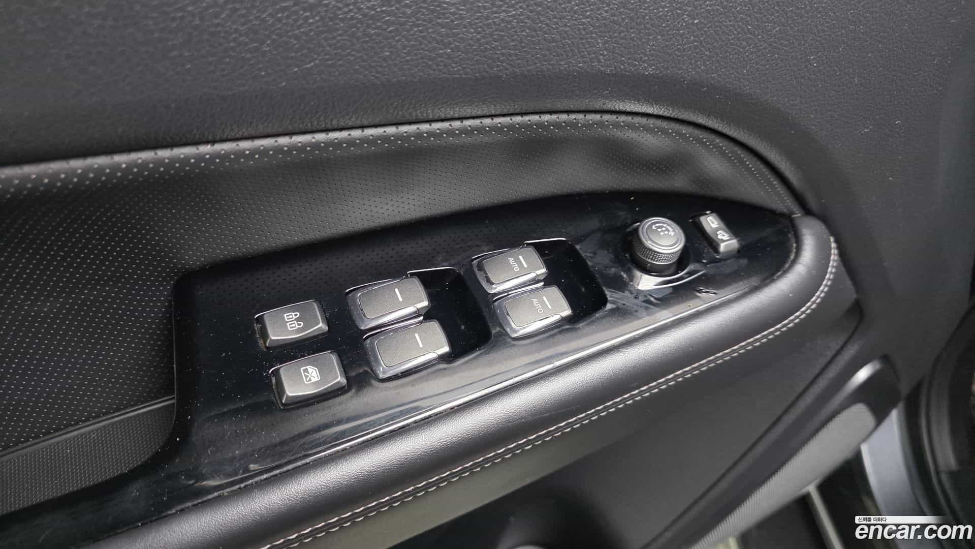 Rexton KG Mobility 2020.0-OPTION-016