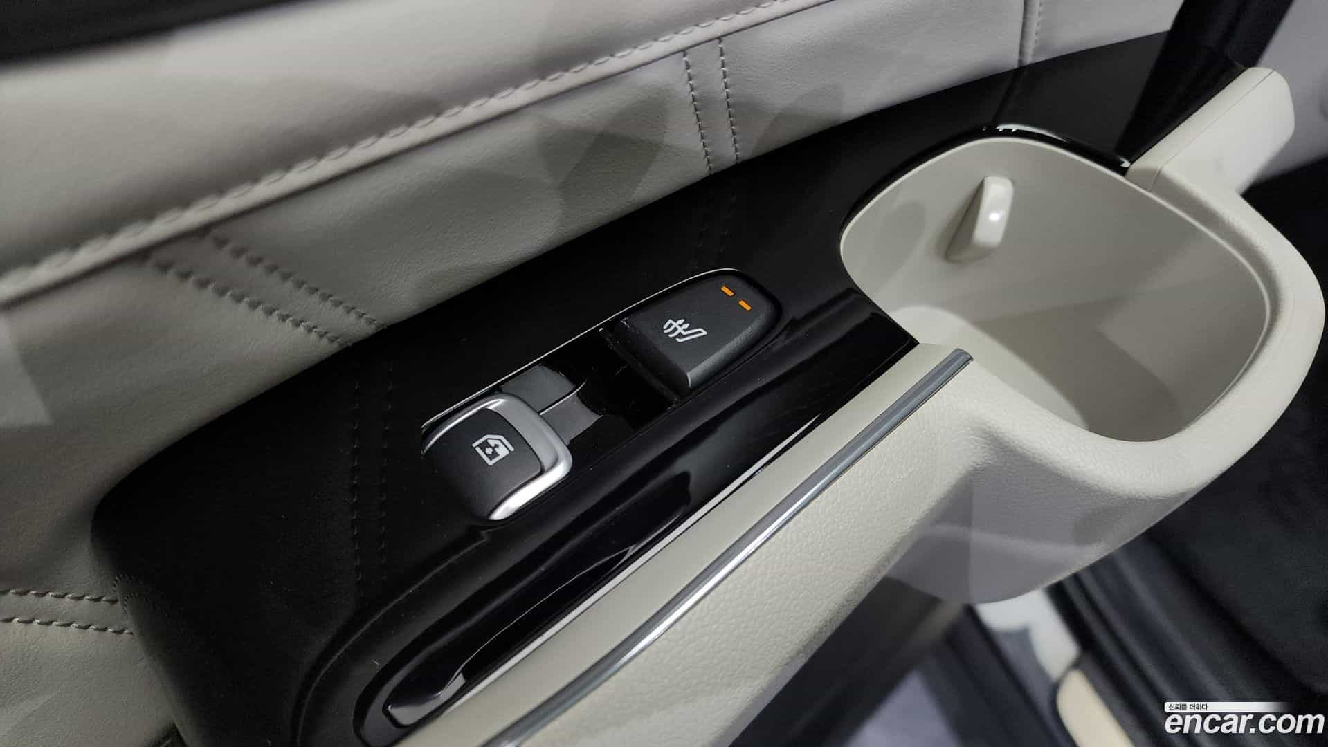 Sorento Kia 2022.7-OPTION-021