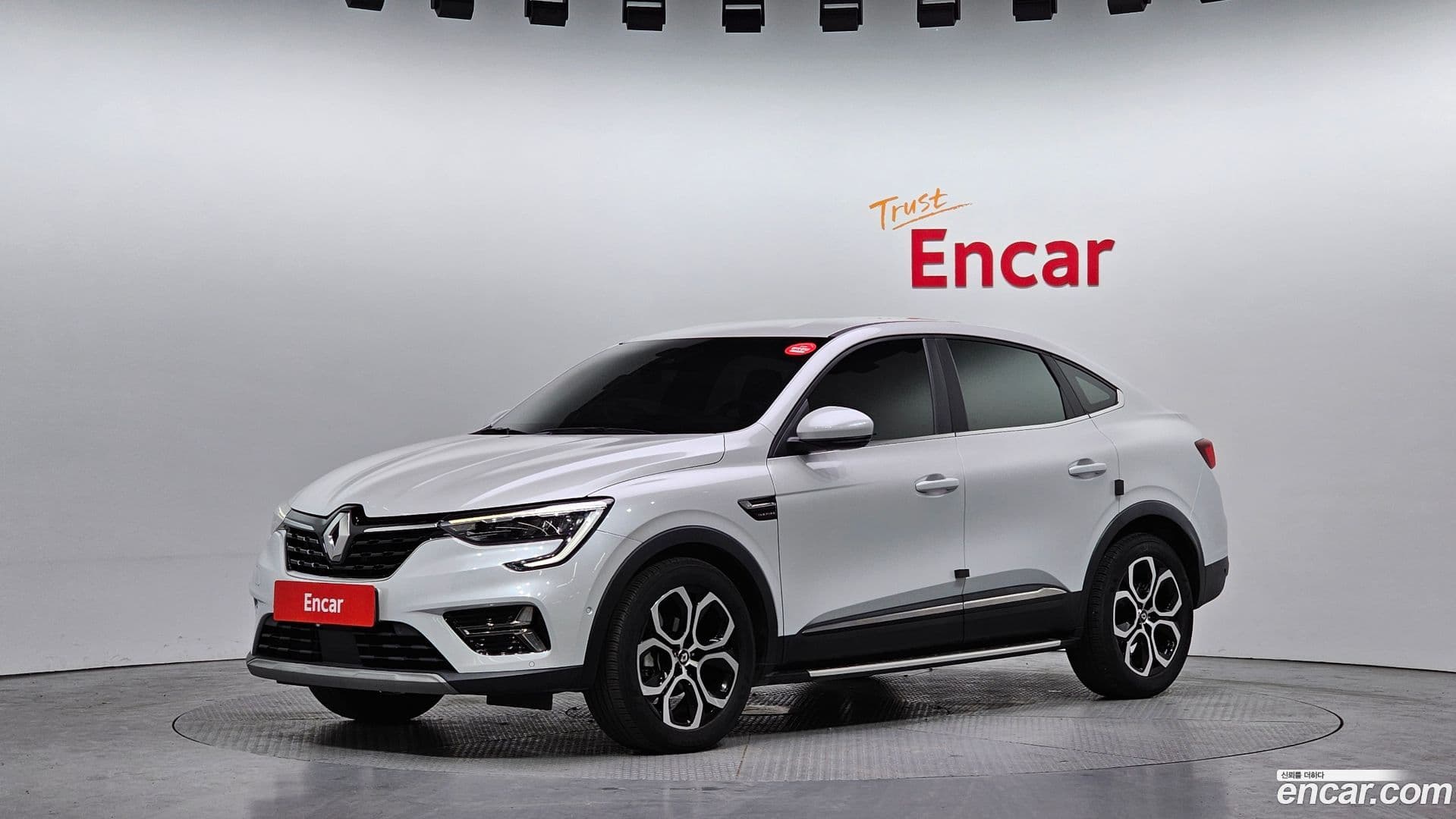 Main__Slider__Photo:XM3 Renault Korea 2022.9-0