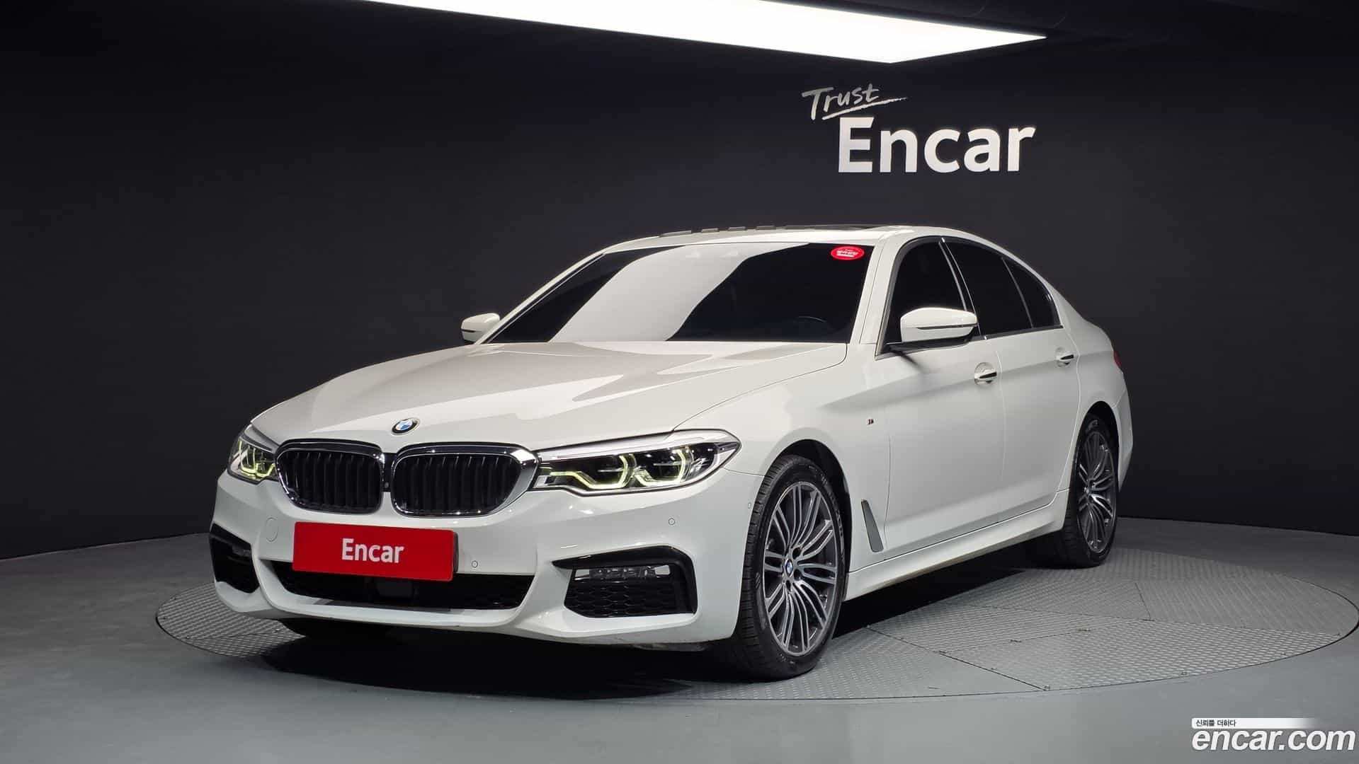 5-Series BMW 2018.8-OUTER-001