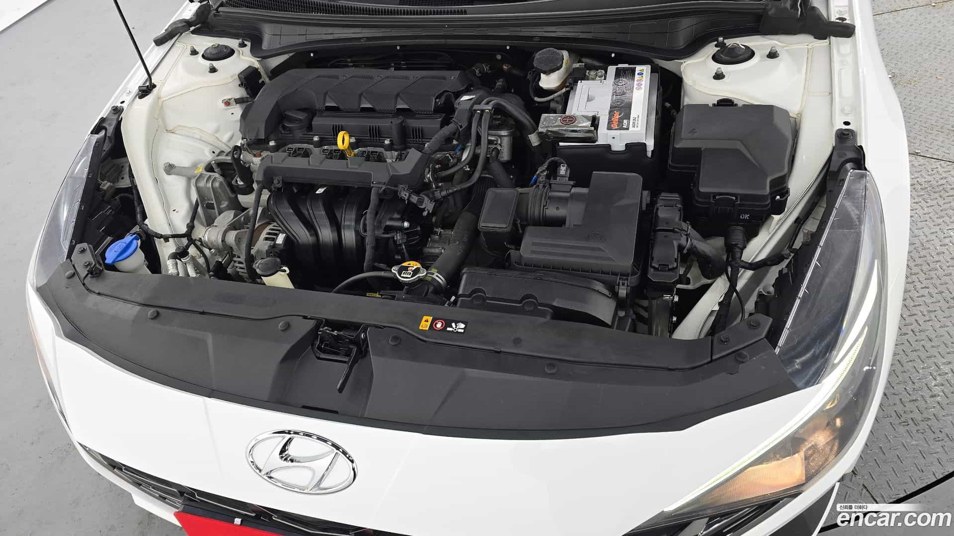 AVANTE Hyundai 2020.5-INNER-006