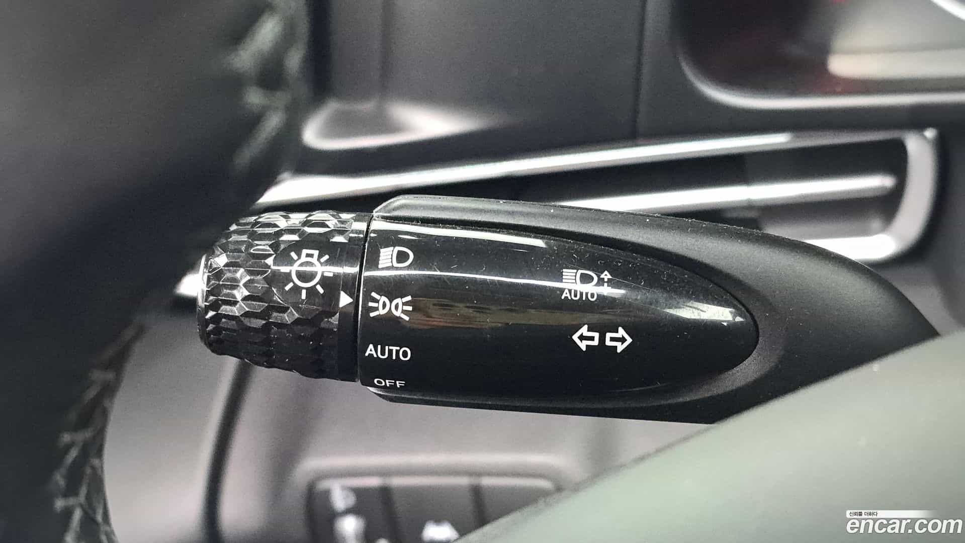 AVANTE Hyundai 2020.5-OPTION-021