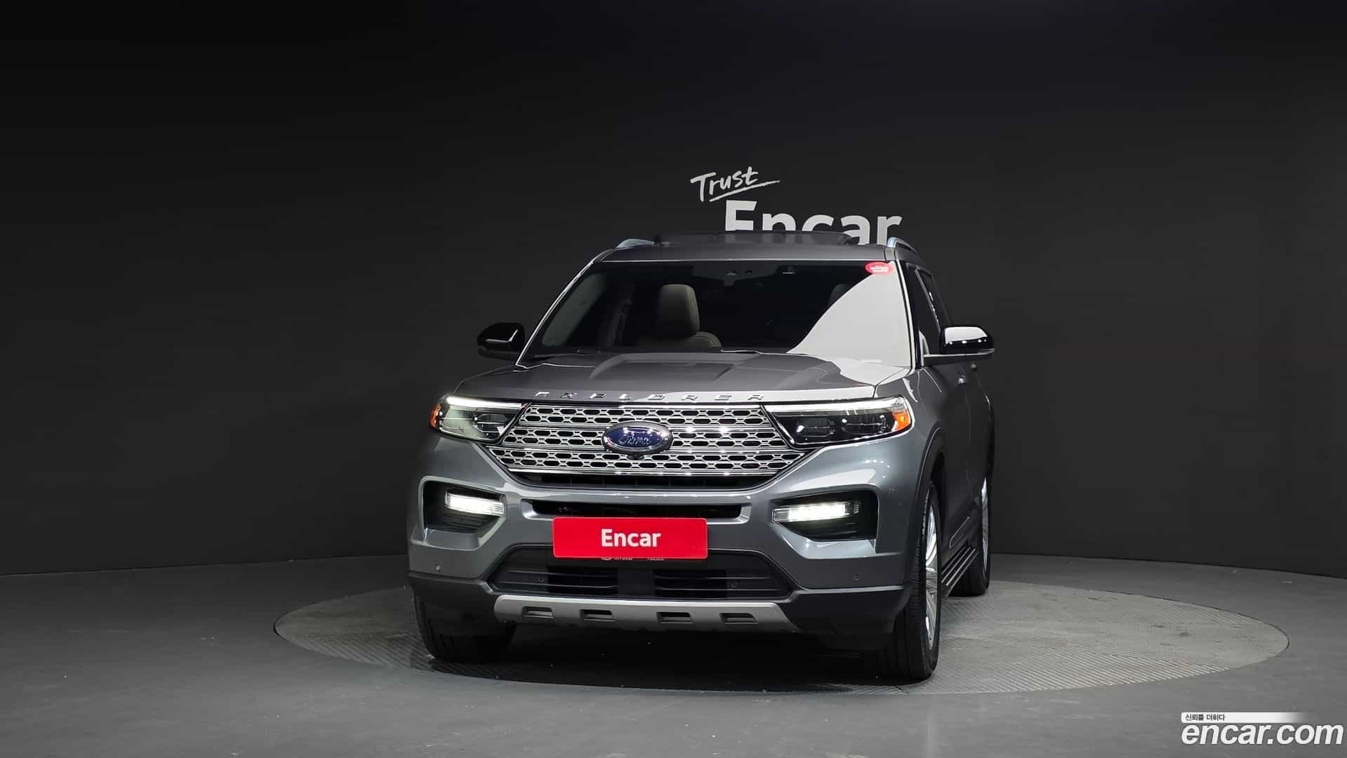 Explorer Ford 2023.11-OUTER-003