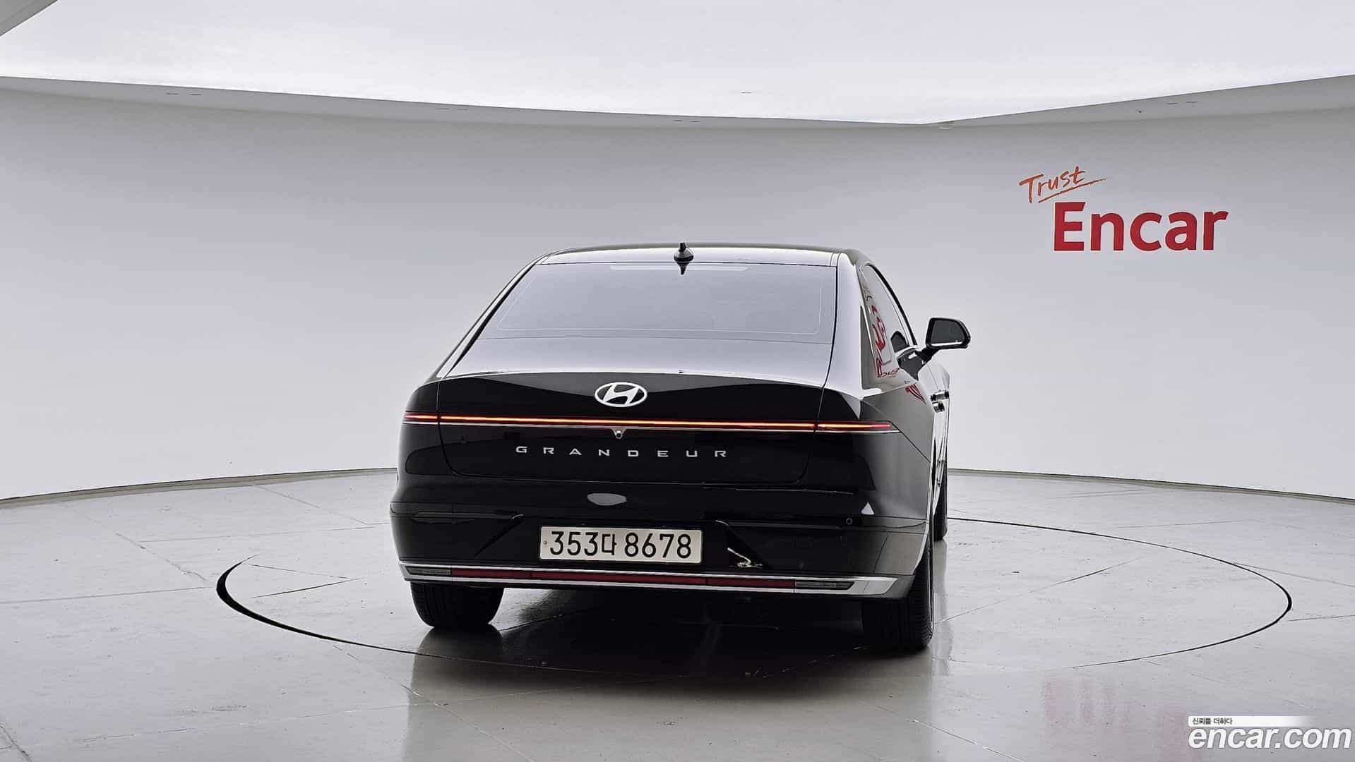 Grandeur Hyundai 2023.4-OUTER-004